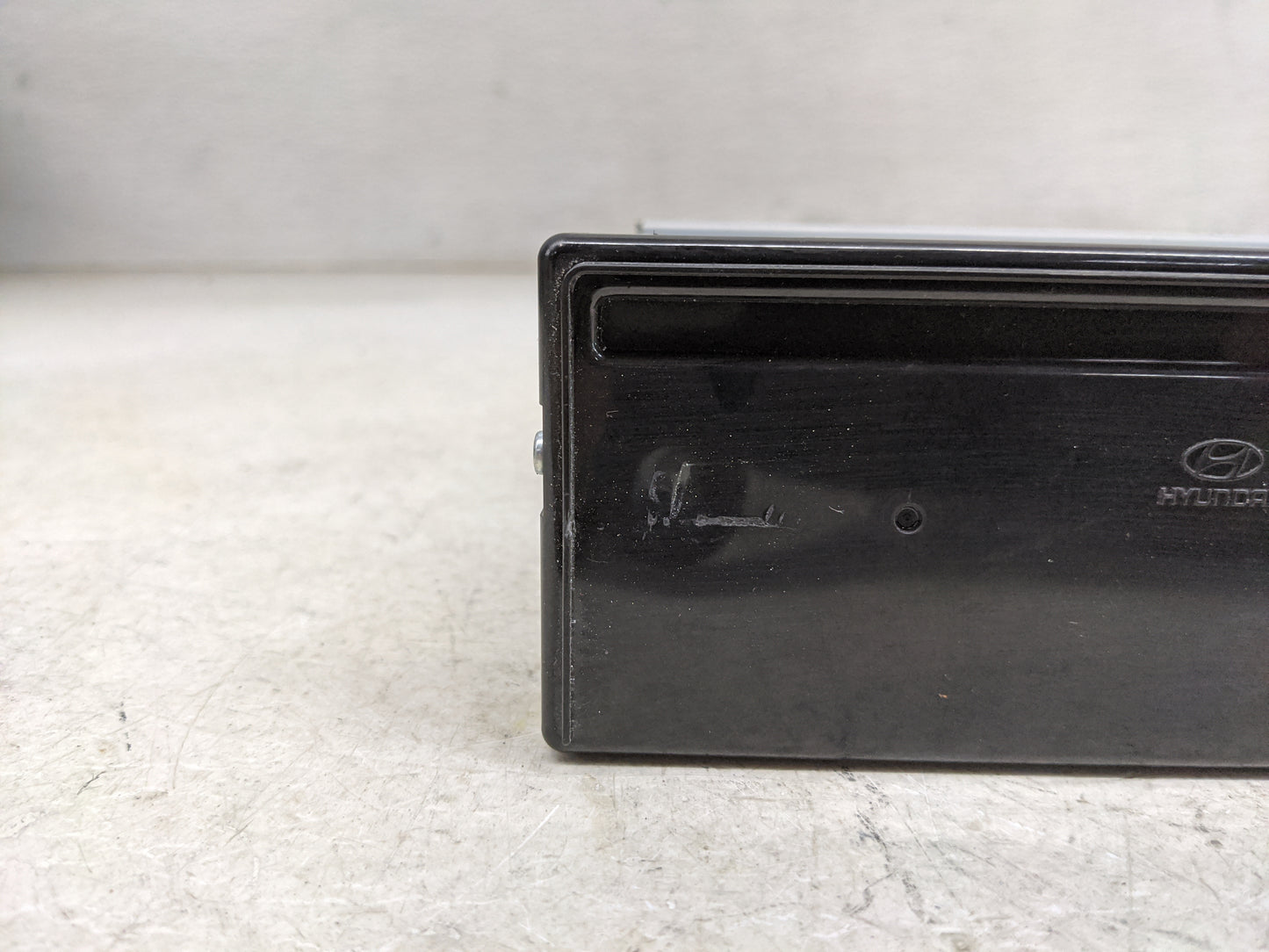 2022 Hyundai Tucson Radio AM FM Cd Player Receiver Replacement P/N:96560-N9500 ATB42GWAN, TQ8-ATB42GWAN, YZP-VL3000 Fits OEM