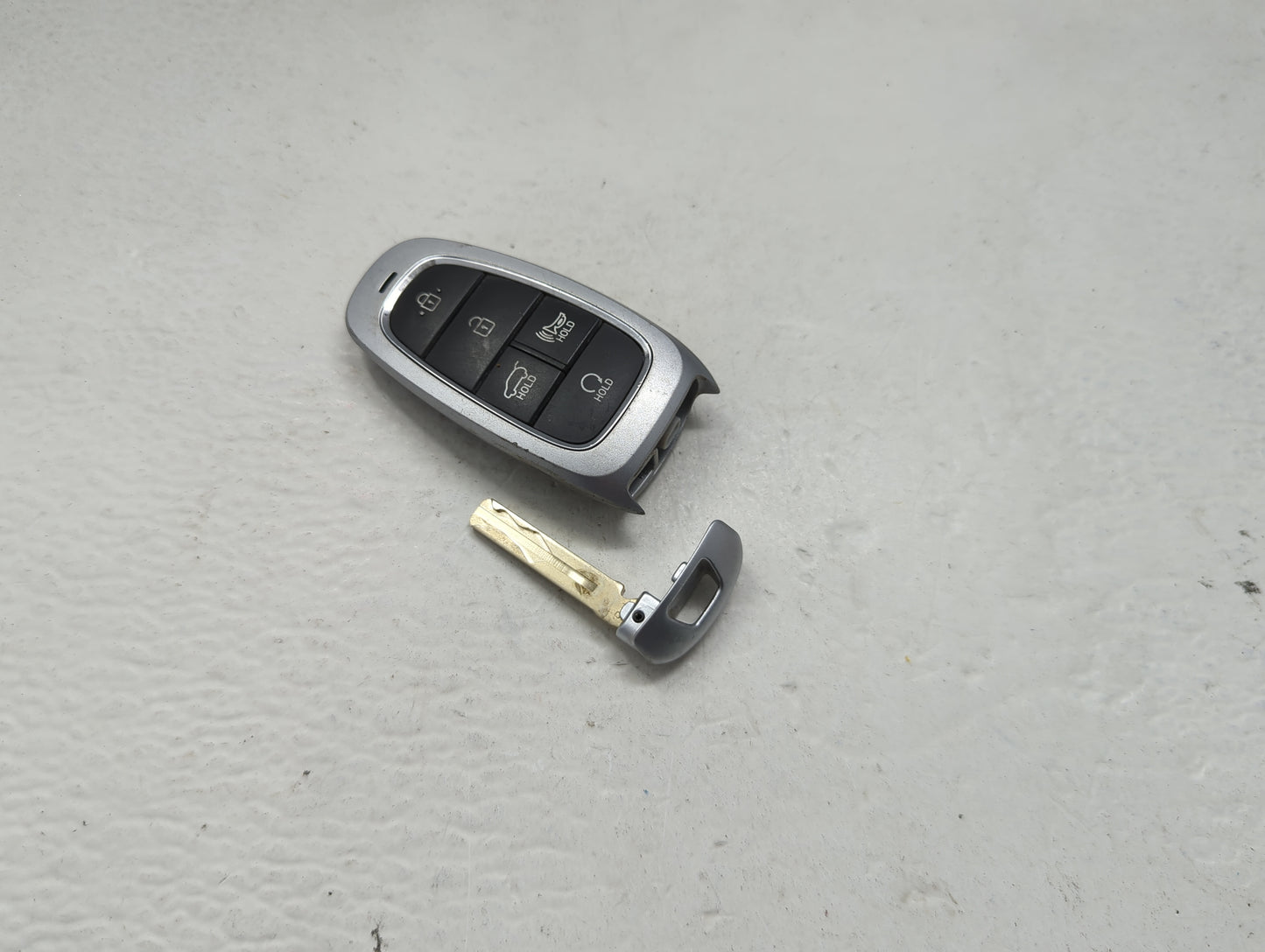 Hyundai Tucson Keyless Entry Remote Fob TQ8-FOB-4F27 95440-N9002 5 buttons - Oemusedautoparts1.com