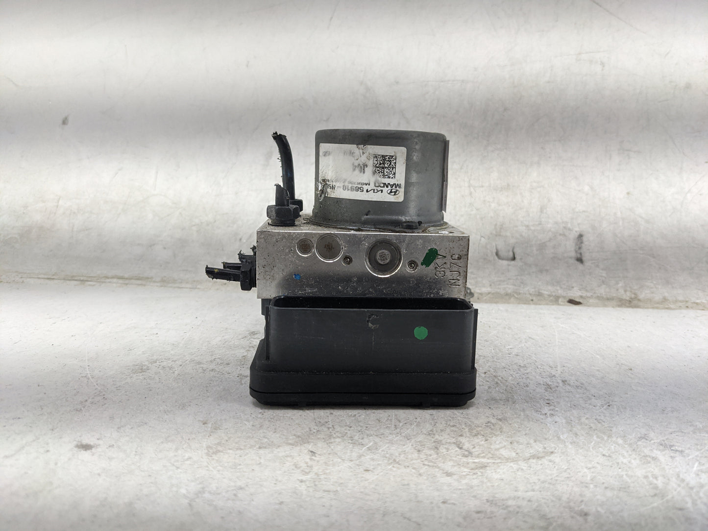 2022 Hyundai Tucson ABS Pump Control Module Replacement P/N:BC6G0V1T14-1B19 BE600FBC00, A3C1132420I, HIG3L20AW1B19 Fits OEM 
