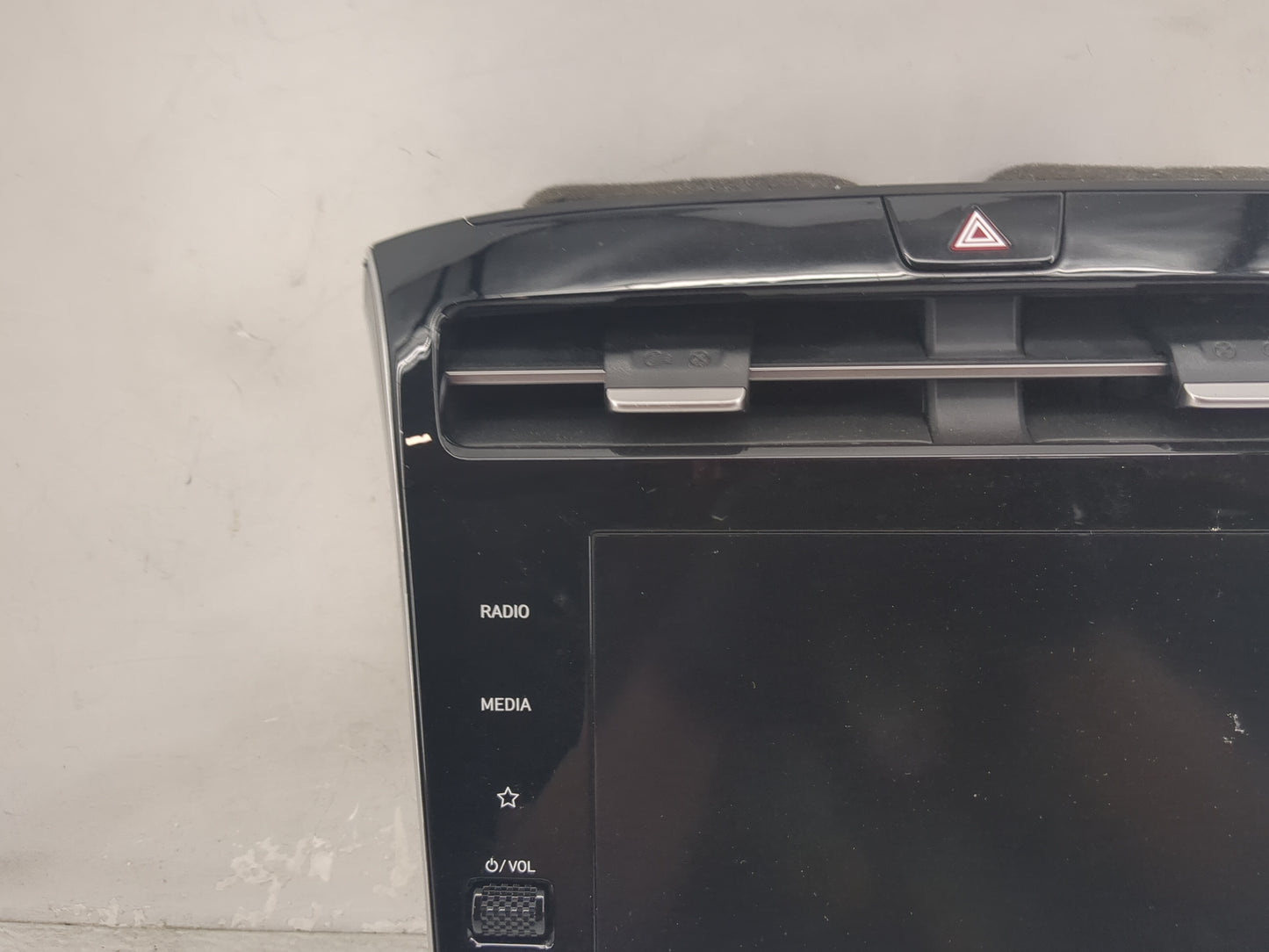 2024 Hyundai Tucson Information Display Screen - Oemusedautoparts1.com