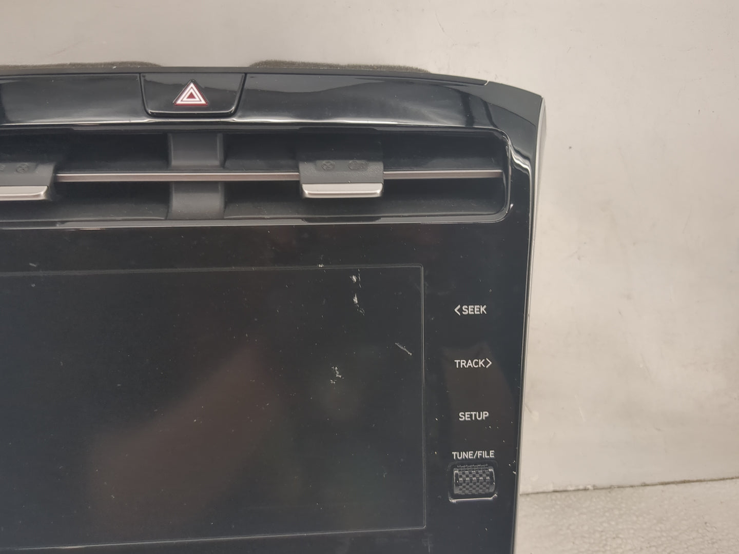 2024 Hyundai Tucson Information Display Screen - Oemusedautoparts1.com