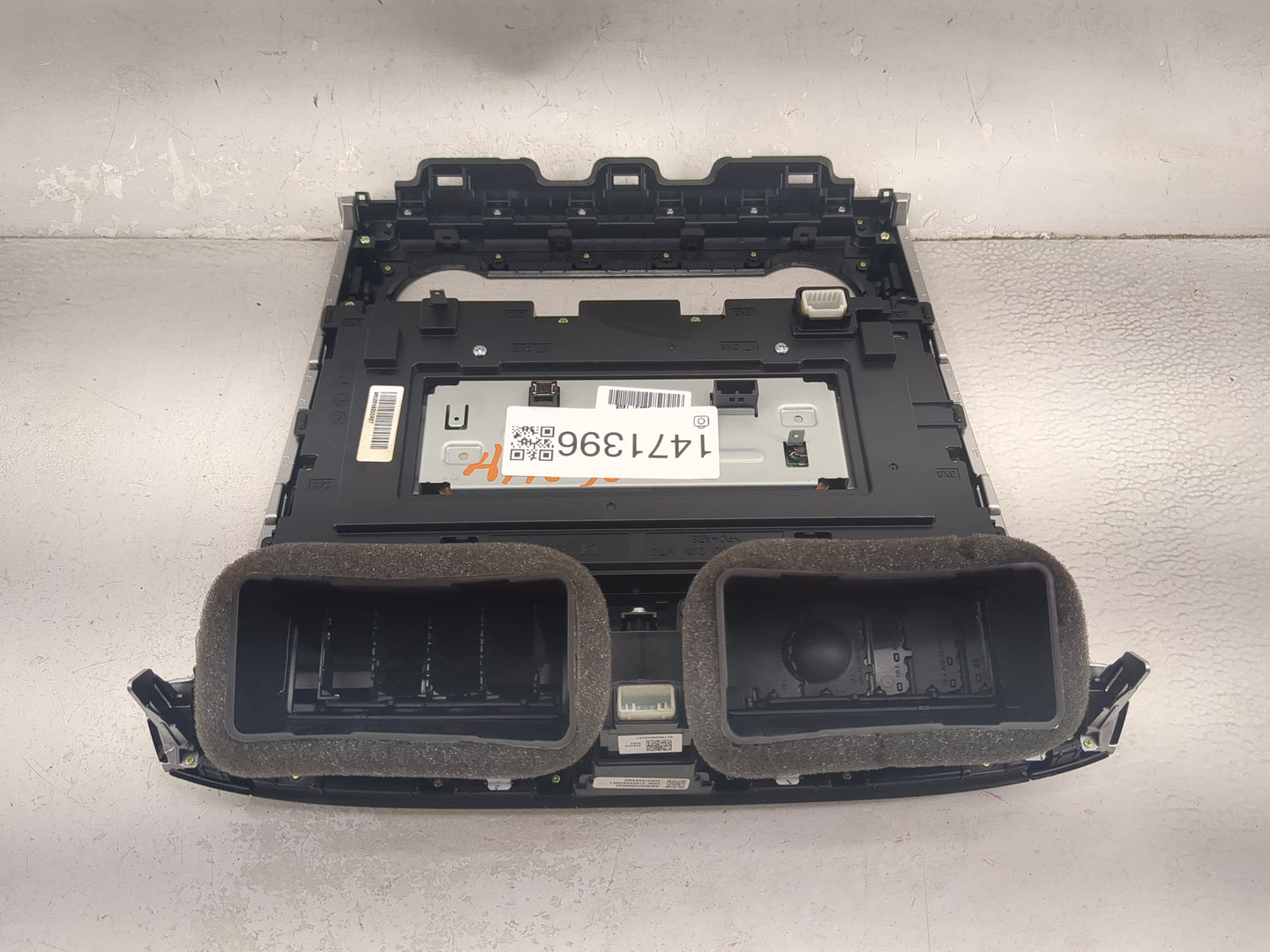 2024 Hyundai Tucson Information Display Screen - Oemusedautoparts1.com