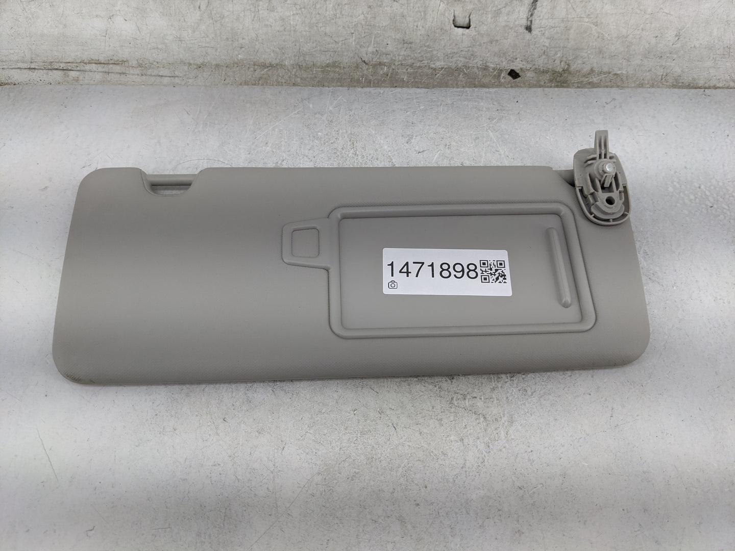 2022 Hyundai Tucson Sun Visor Shade Replacement Passenger Right Mirror Fits OEM Used Auto Parts - Oemusedautoparts1.com