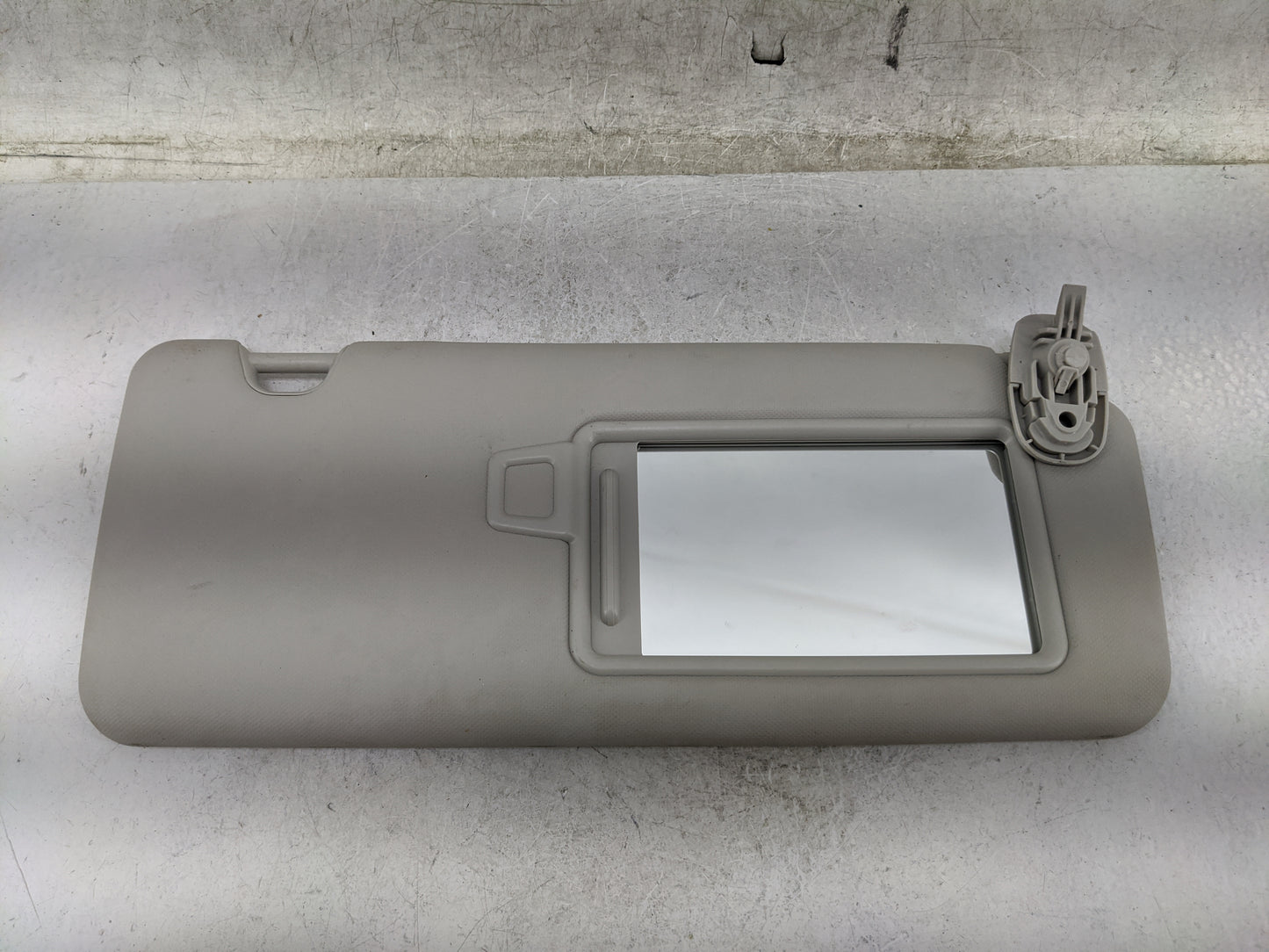 2022 Hyundai Tucson Sun Visor Shade Replacement Passenger Right Mirror Fits OEM Used Auto Parts - Oemusedautoparts1.com