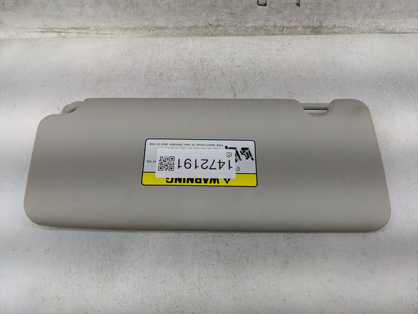 2022 Hyundai Tucson Sun Visor Shade Replacement Passenger Right Mirror Fits OEM Used Auto Parts - Oemusedautoparts1.com