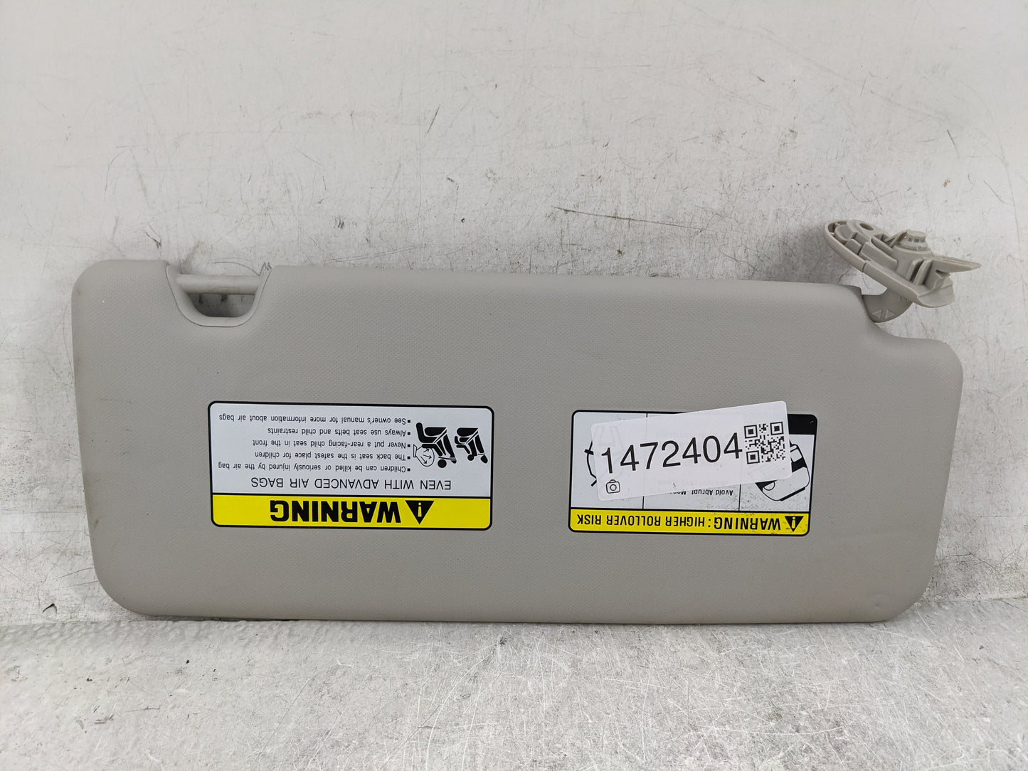 2022 Hyundai Tucson Sun Visor Shade Replacement Driver Left Mirror Fits OEM Used Auto Parts - Oemusedautoparts1.com