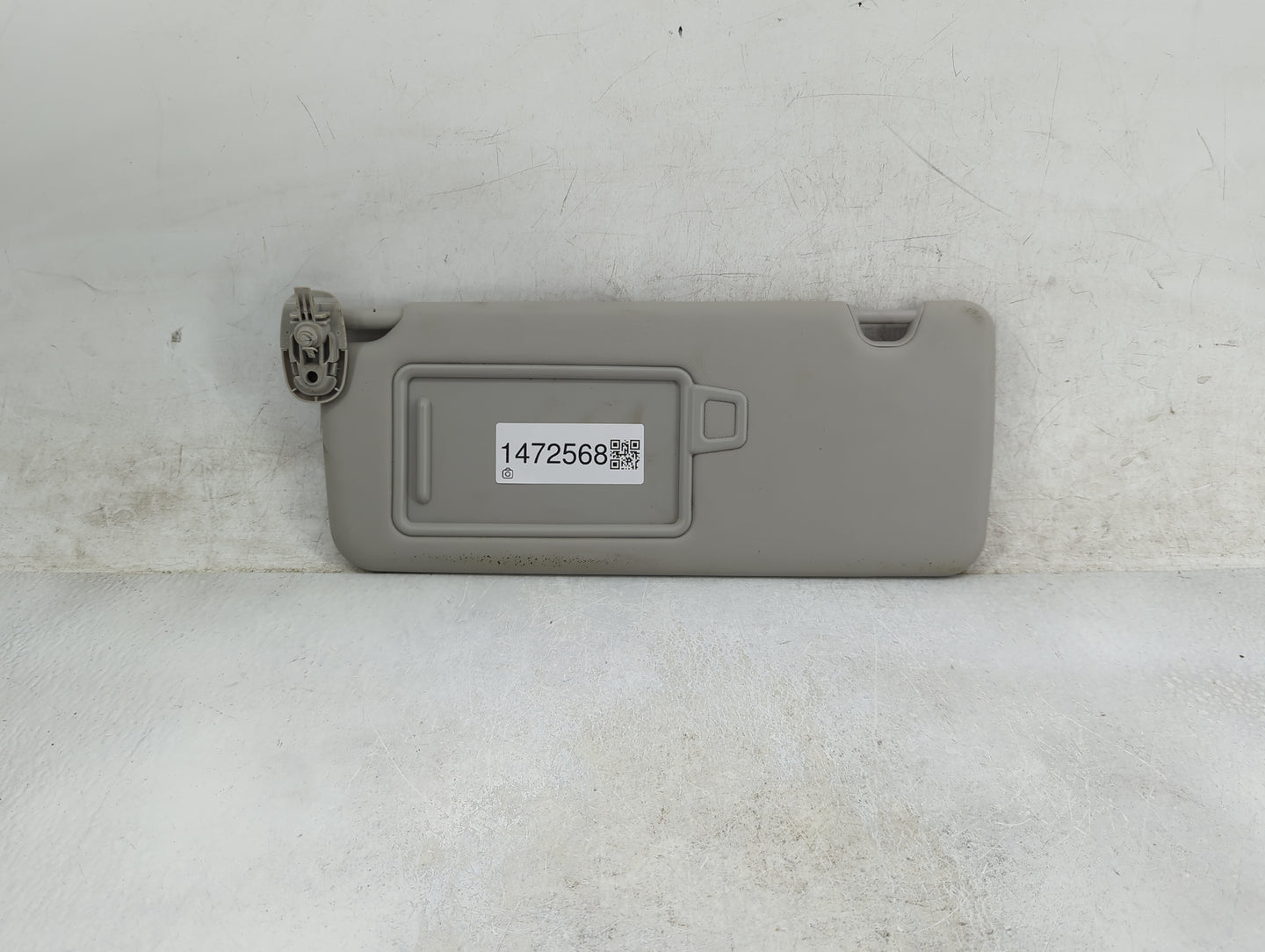 2022 Hyundai Tucson Sun Visor Shade Replacement Driver Left Mirror Fits OEM Used Auto Parts - Oemusedautoparts1.com