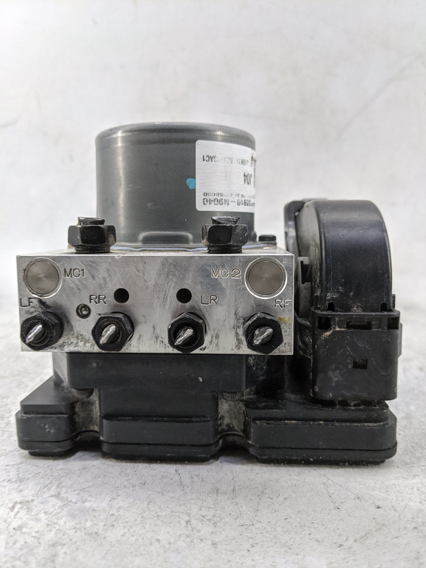 2022 Hyundai Tucson ABS Pump Control Module Replacement P/N:58910-N9040 BE600PBC00, BC6GAG1F14-3-1B19, A3C11324201 Fits OEM 