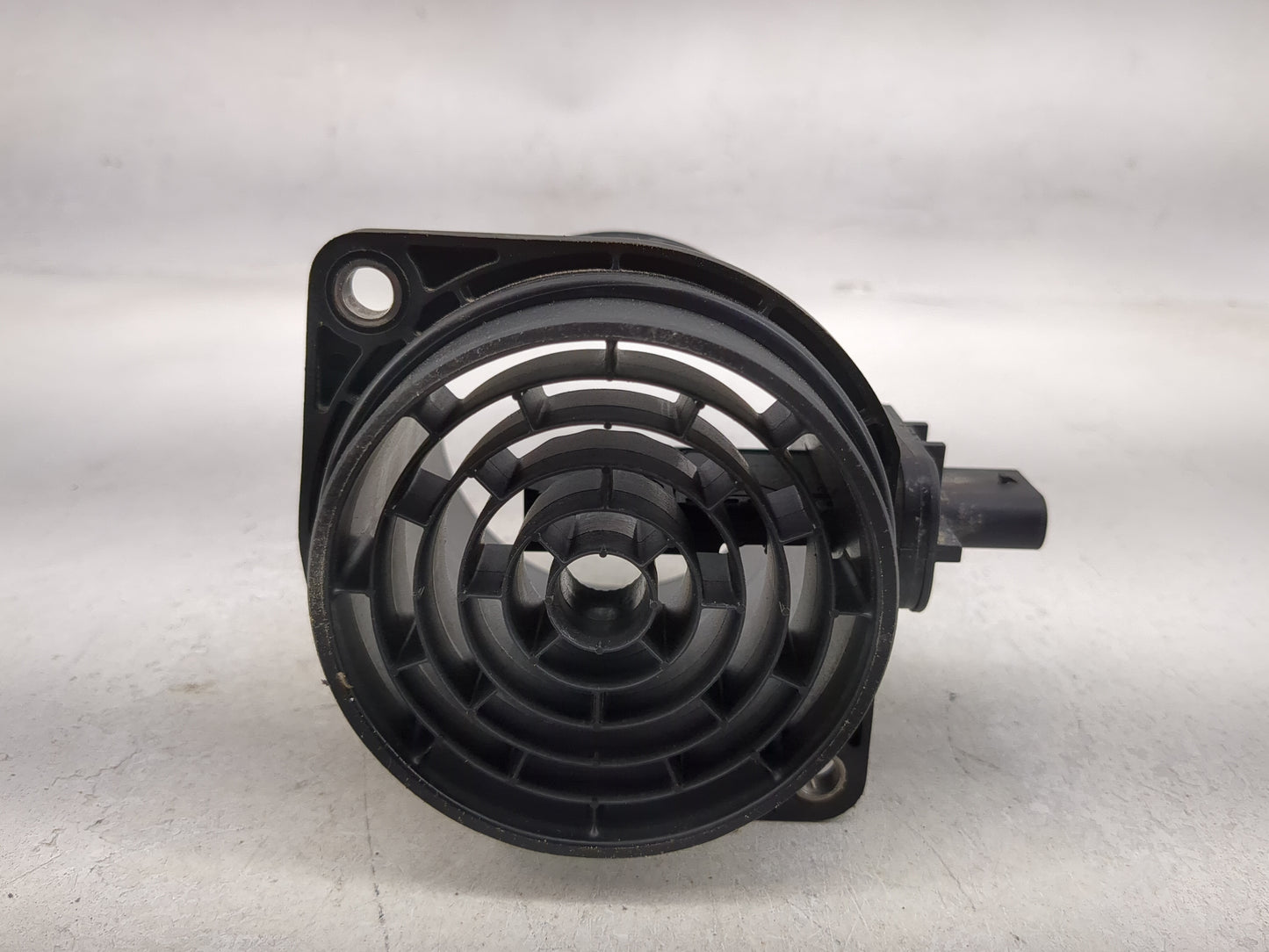 2022-2022 Hyundai Tucson Mass Air Flow Meter Maf 1486501 - Oemusedautoparts1.com