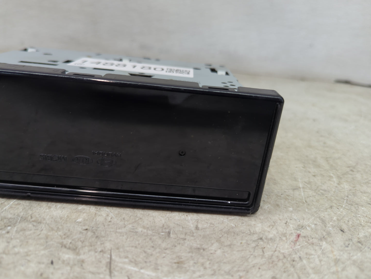 2022 Hyundai Tucson Radio AM FM Cd Player Receiver Replacement P/N:96560-N9500 ATB42QWAN Fits OEM Used Auto Parts - Oemuseda