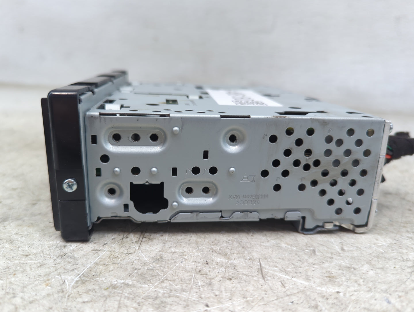 2022 Hyundai Tucson Radio AM FM Cd Player Receiver Replacement P/N:96560-N9500 ATB42QWAN Fits OEM Used Auto Parts - Oemuseda