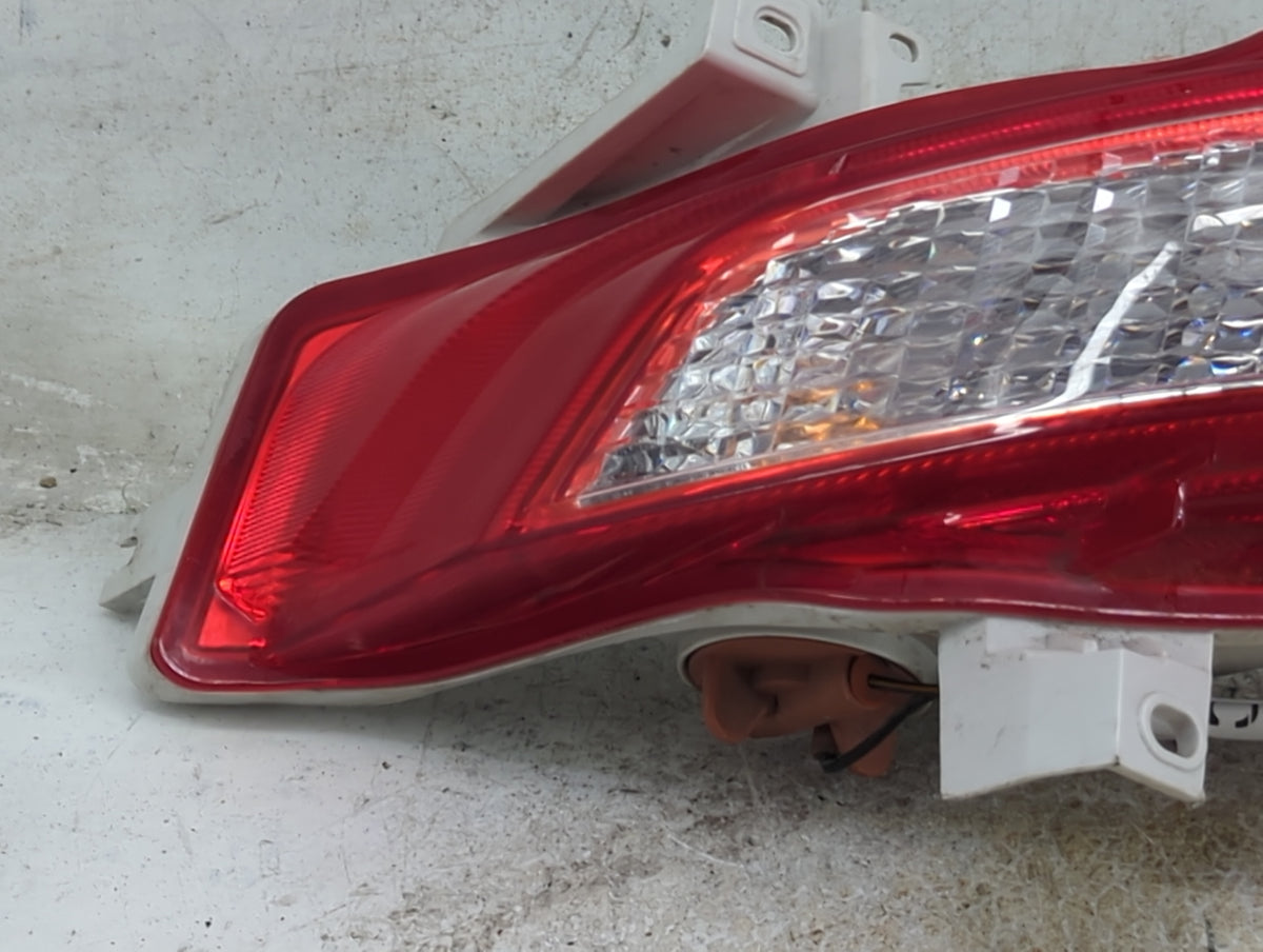 2024 Hyundai Tucson Driver Left Side Deck Lid Mounted Tail Light - Oemusedautoparts1.com