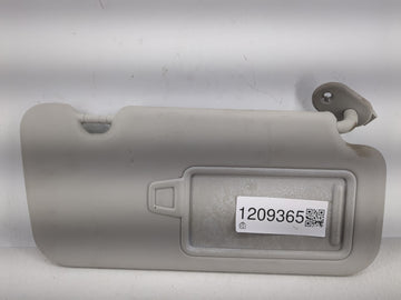 2020 Hyundai Venue Sun Visor Shade Replacement Passenger Right Mirror Fits OEM Used Auto Parts - Oemusedautoparts1.com
