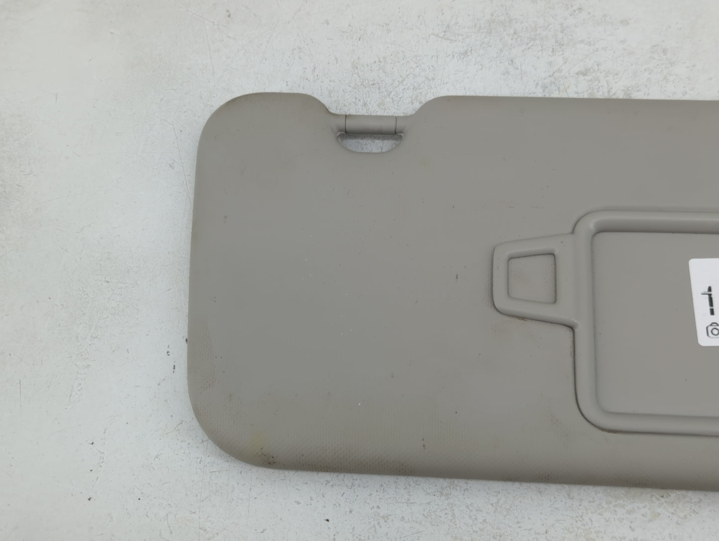 2020 Hyundai Venue Sun Visor Shade Replacement Passenger Right Mirror Fits OEM Used Auto Parts - Oemusedautoparts1.com