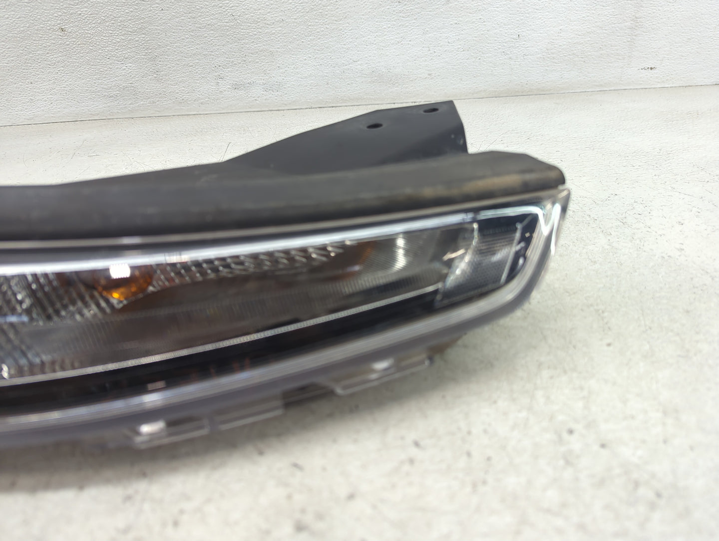2020-2022 Hyundai Venue Passenger Right Oem Head Light Headlight Lamp - Oemusedautoparts1.com