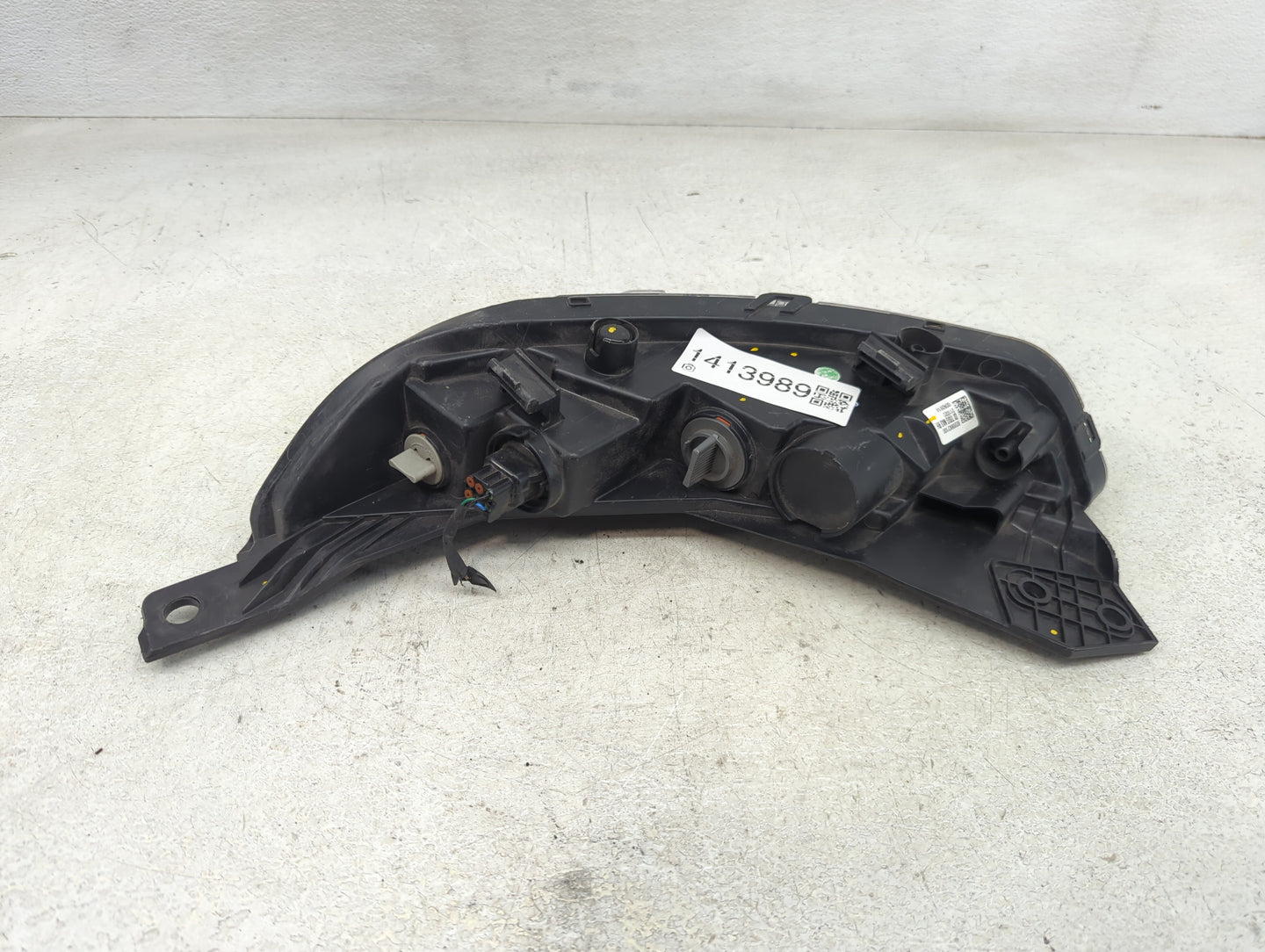 2020-2022 Hyundai Venue Passenger Right Oem Head Light Headlight Lamp - Oemusedautoparts1.com