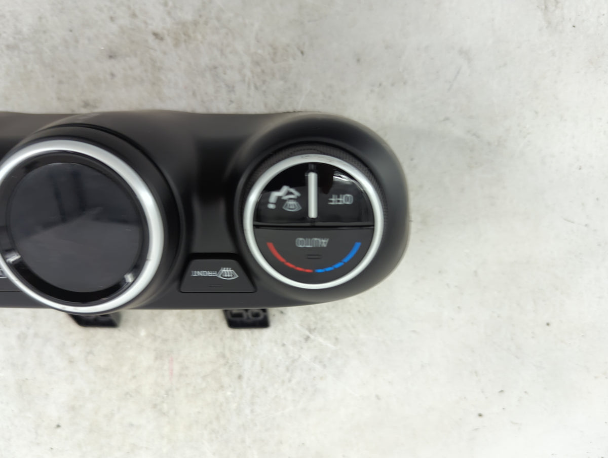 2024 Hyundai Venue Climate Control Module Temperature AC/Heater Replacement P/N:97250-K2DF0 C20039-B130 Fits OEM Used Auto P