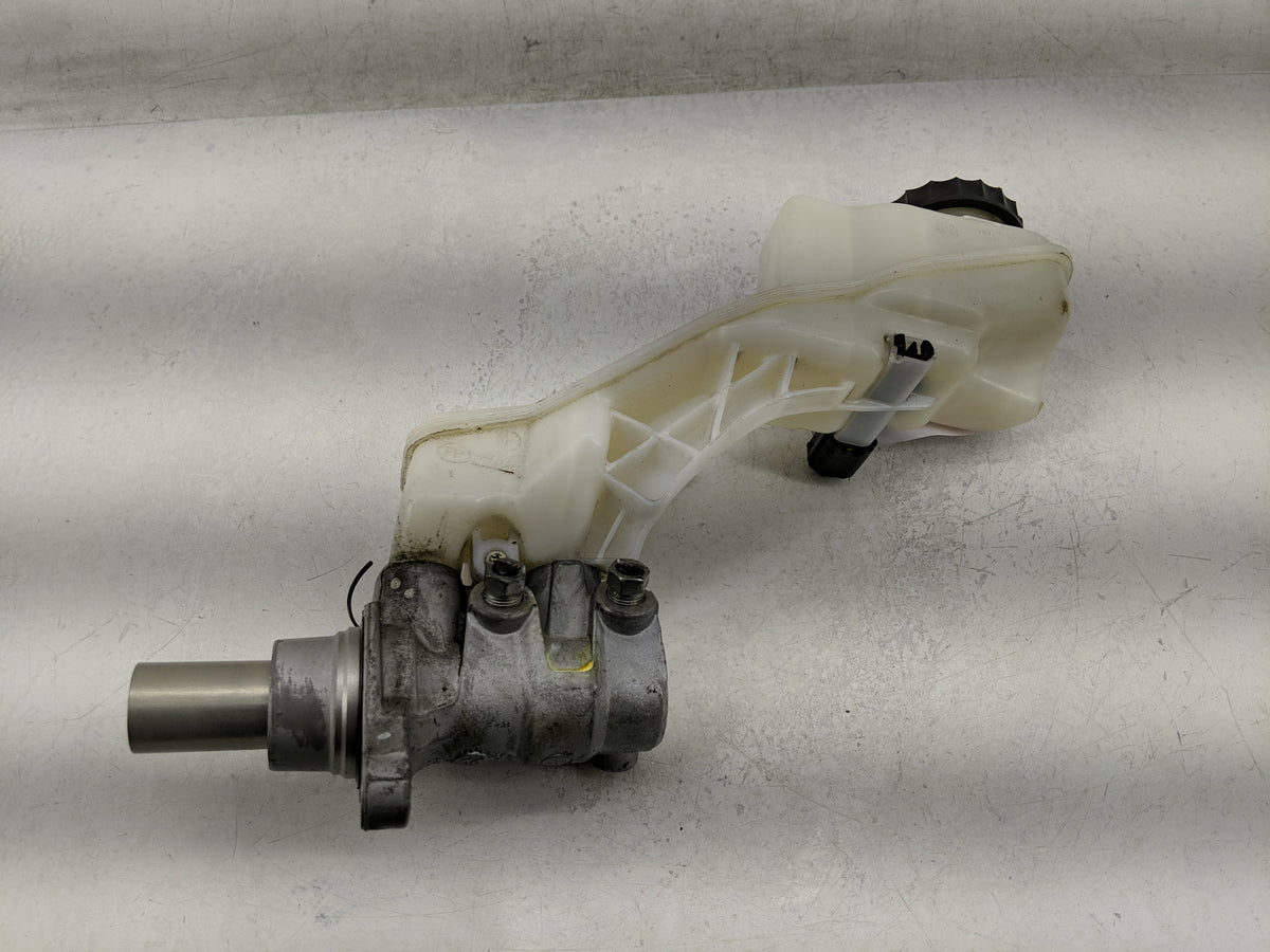 2019-2020 Infiniti Qx50 Brake Master Cylinder 1312511 - Oemusedautoparts1.com