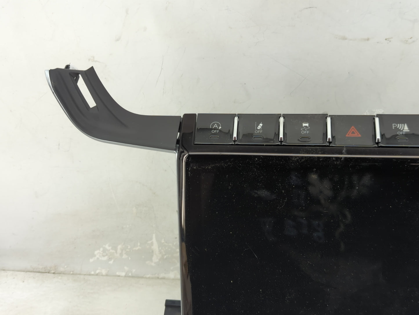 2024 Jeep Cherokee Radio AM FM Cd Player Receiver Replacement P/N:68474166AI Fits OEM Used Auto Parts - Oemusedautoparts1.co