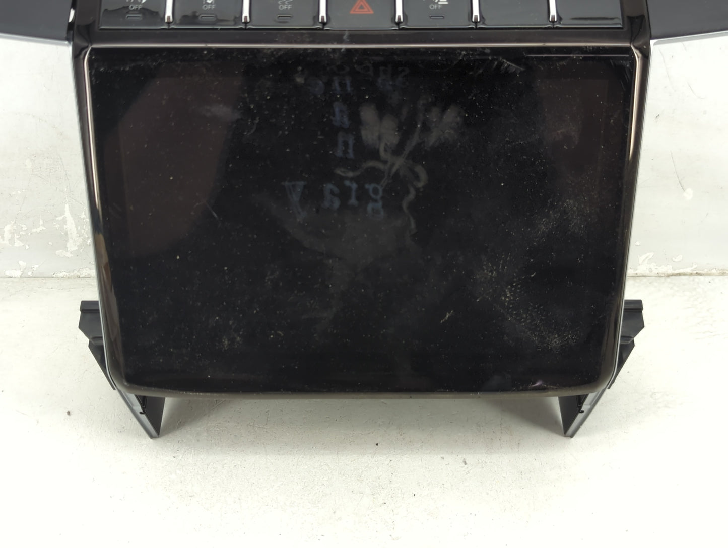2024 Jeep Cherokee Radio AM FM Cd Player Receiver Replacement P/N:68474166AI Fits OEM Used Auto Parts - Oemusedautoparts1.co