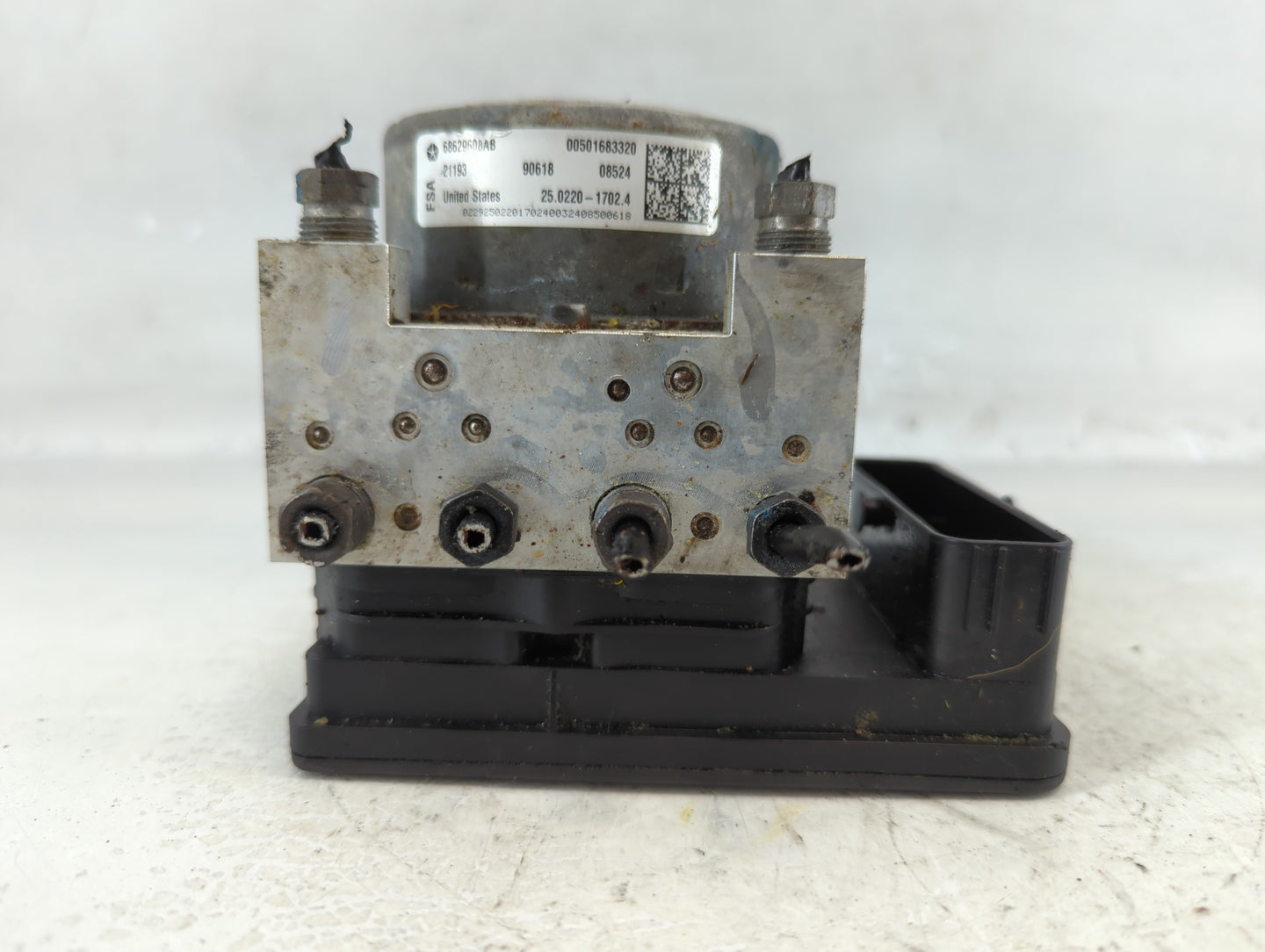 2024 Jeep Compass ABS Pump Control Module Replacement P/N:6829608AB Fits OEM Used Auto Parts - Oemusedautoparts1.com