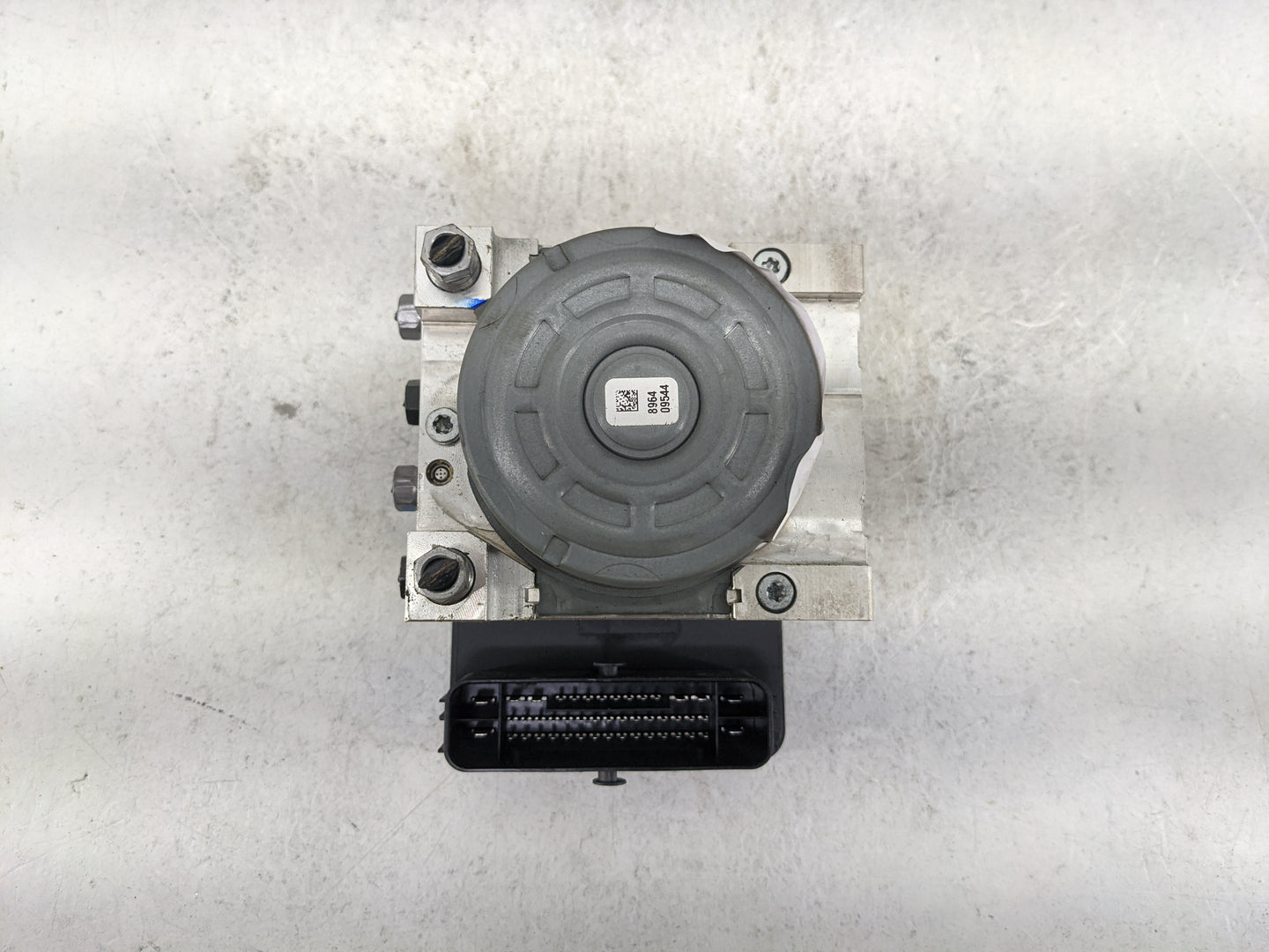 2024 Jeep Compass ABS Pump Control Module Replacement P/N:68629608AB 90501683320 Fits OEM Used Auto Parts - Oemusedautoparts