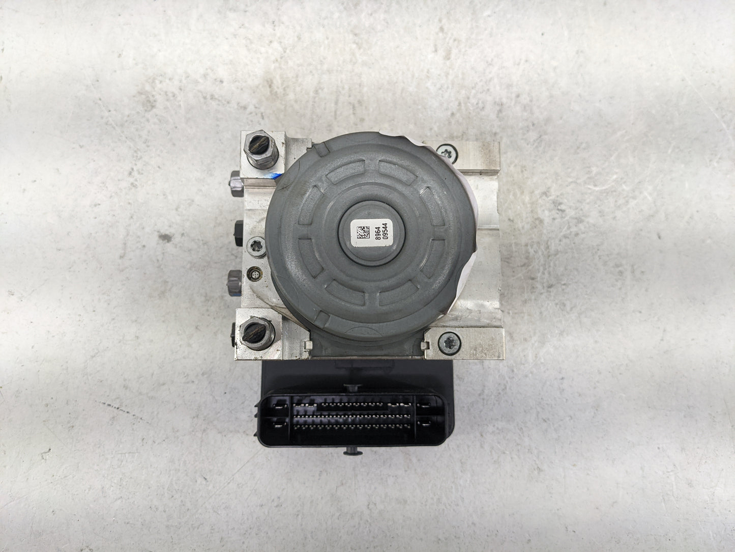 2024 Jeep Compass ABS Pump Control Module Replacement P/N:68629608AB 90501683320 Fits OEM Used Auto Parts - Oemusedautoparts