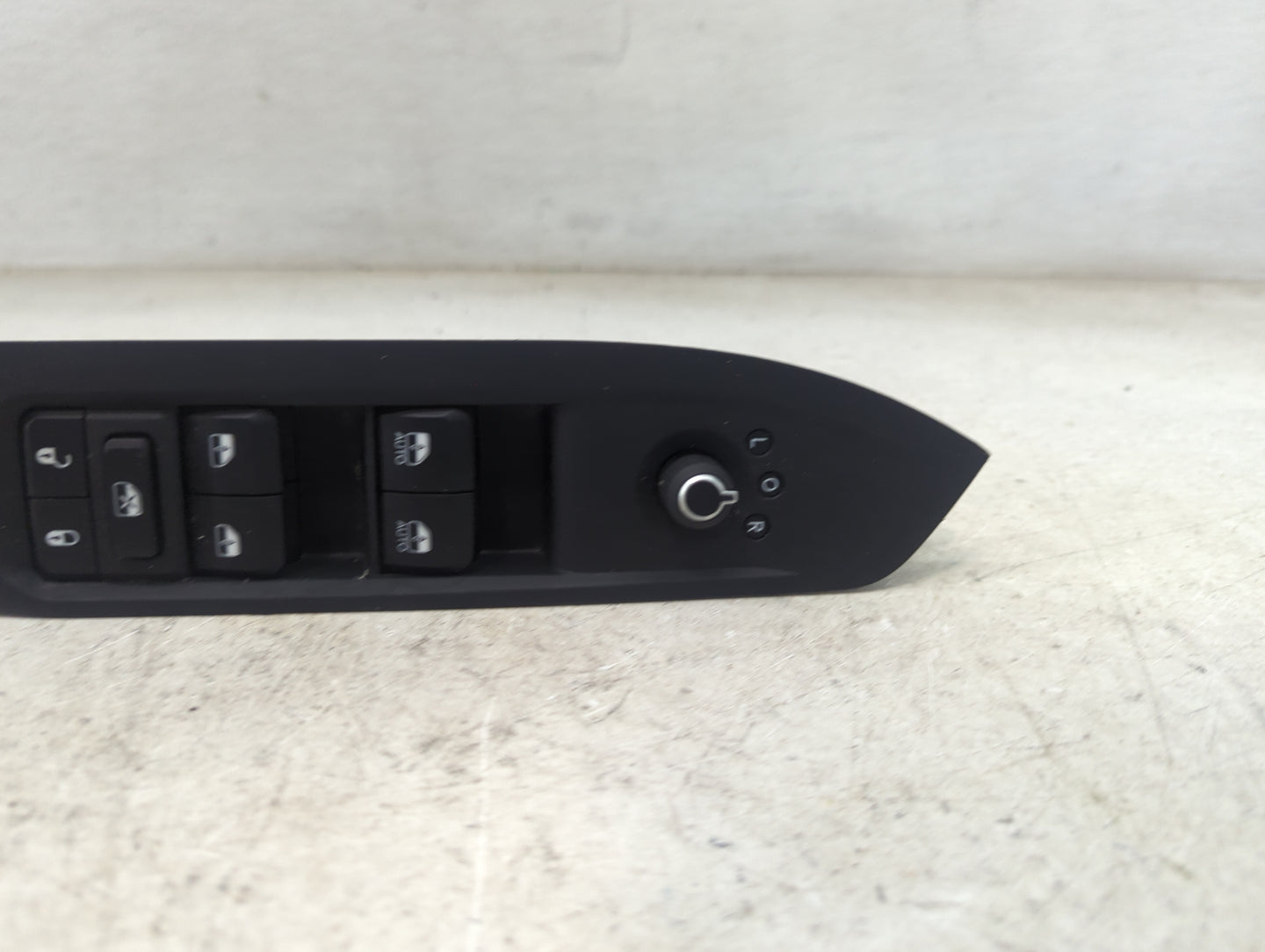 2024 Jeep Compass Master Power Window Switch Replacement Driver Side Left P/N:7BM491X9AE Fits OEM Used Auto Parts - Oemuseda