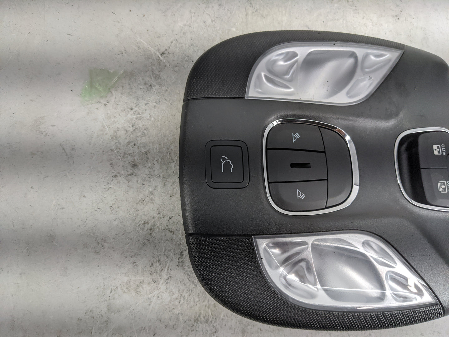 2024 Jeep Compass Overhead Console W/rear Climate Control Black - Oemusedautoparts1.com