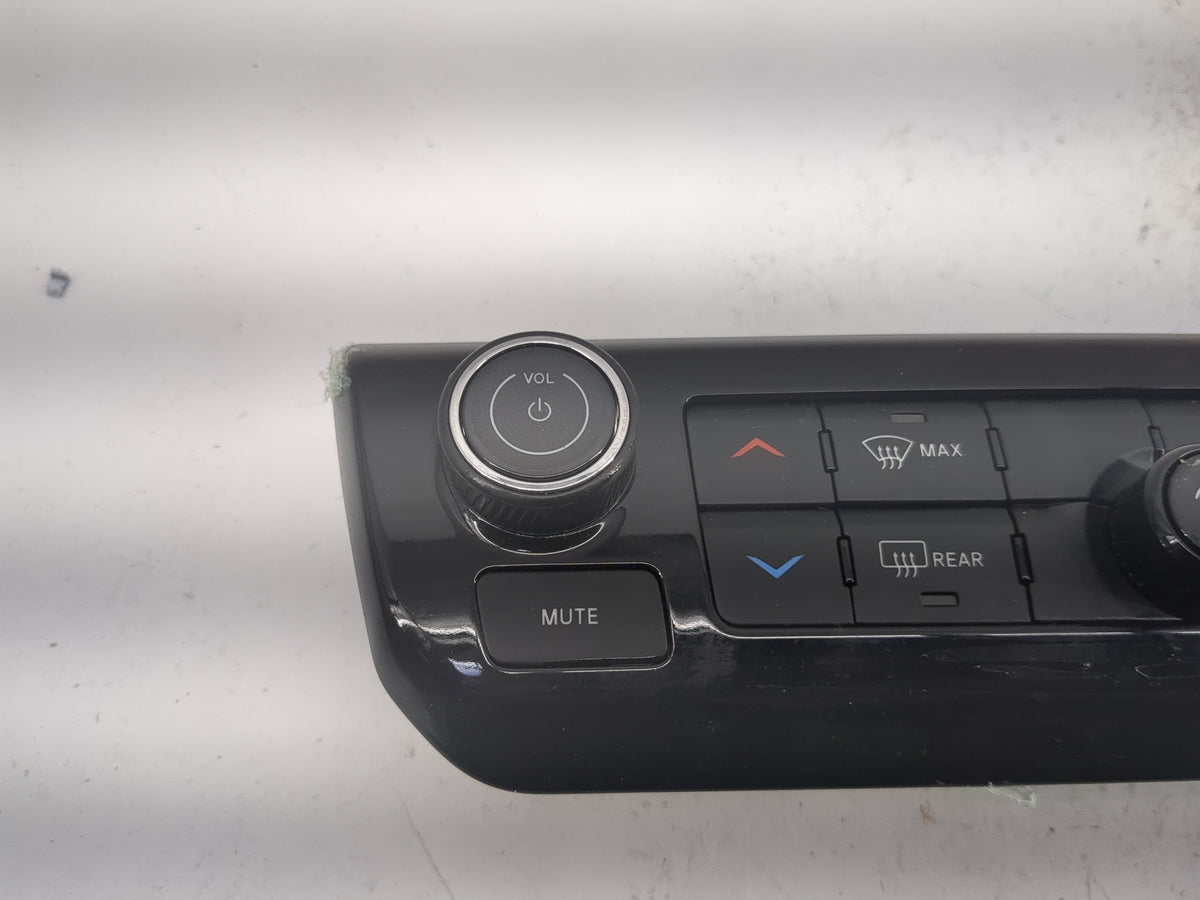 2024 Jeep Compass Climate Control Module Temperature AC/Heater Replacement P/N:68518281AC 17037020-05 Fits OEM Used Auto Par