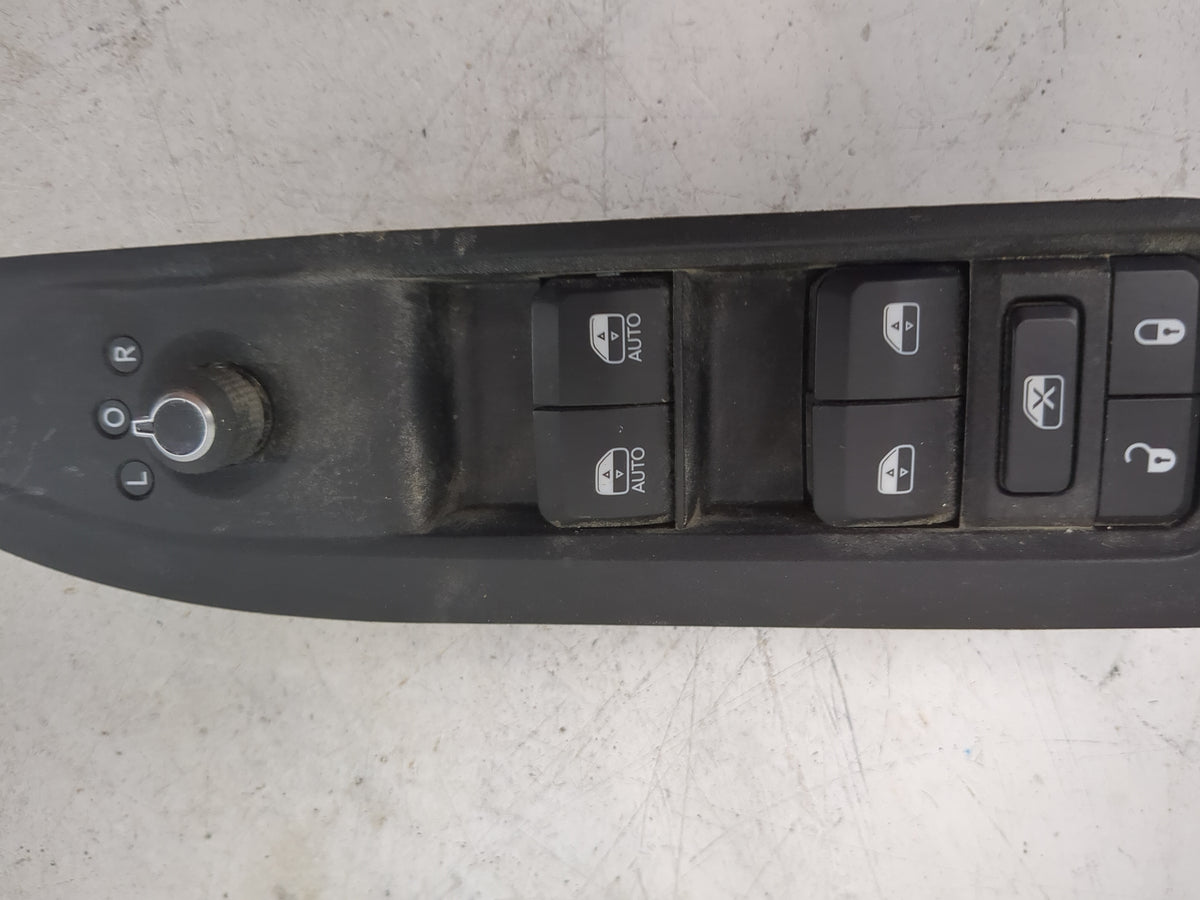 2024 Jeep Compass Master Power Window Switch Replacement Driver Side Left P/N:6XP83TRMAB 12624 Fits OEM Used Auto Parts - Oe