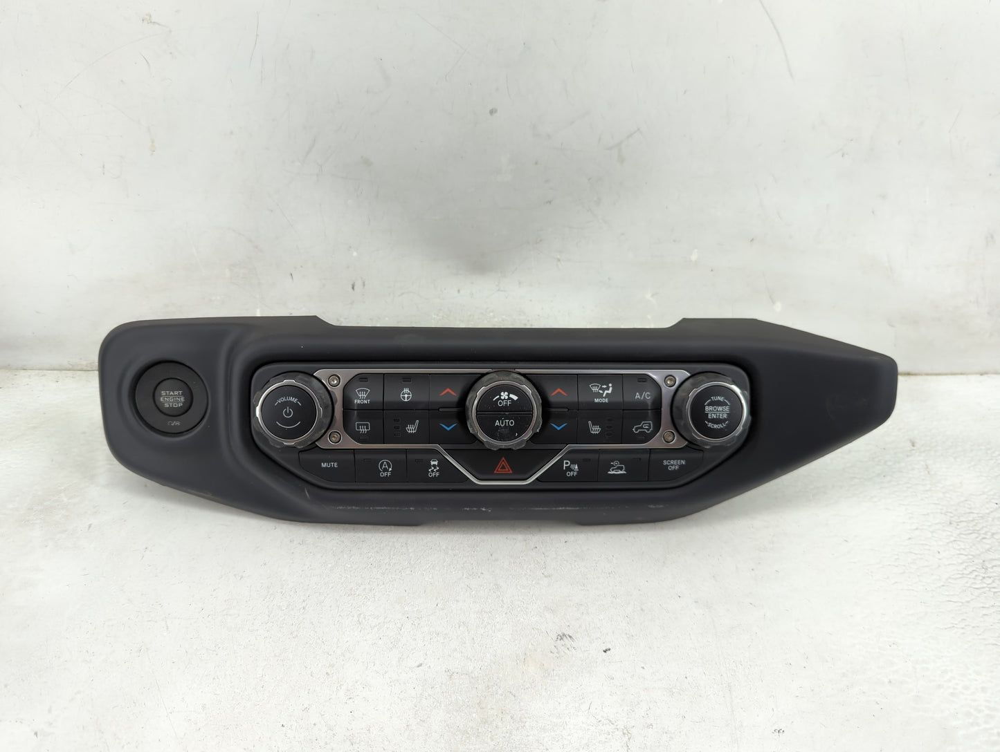 2021 Jeep Gladiator Climate Control Module Temperature AC/Heater Replacement P/N:P7BU53DX9AA Fits Fits 2022 OEM Used Auto Pa