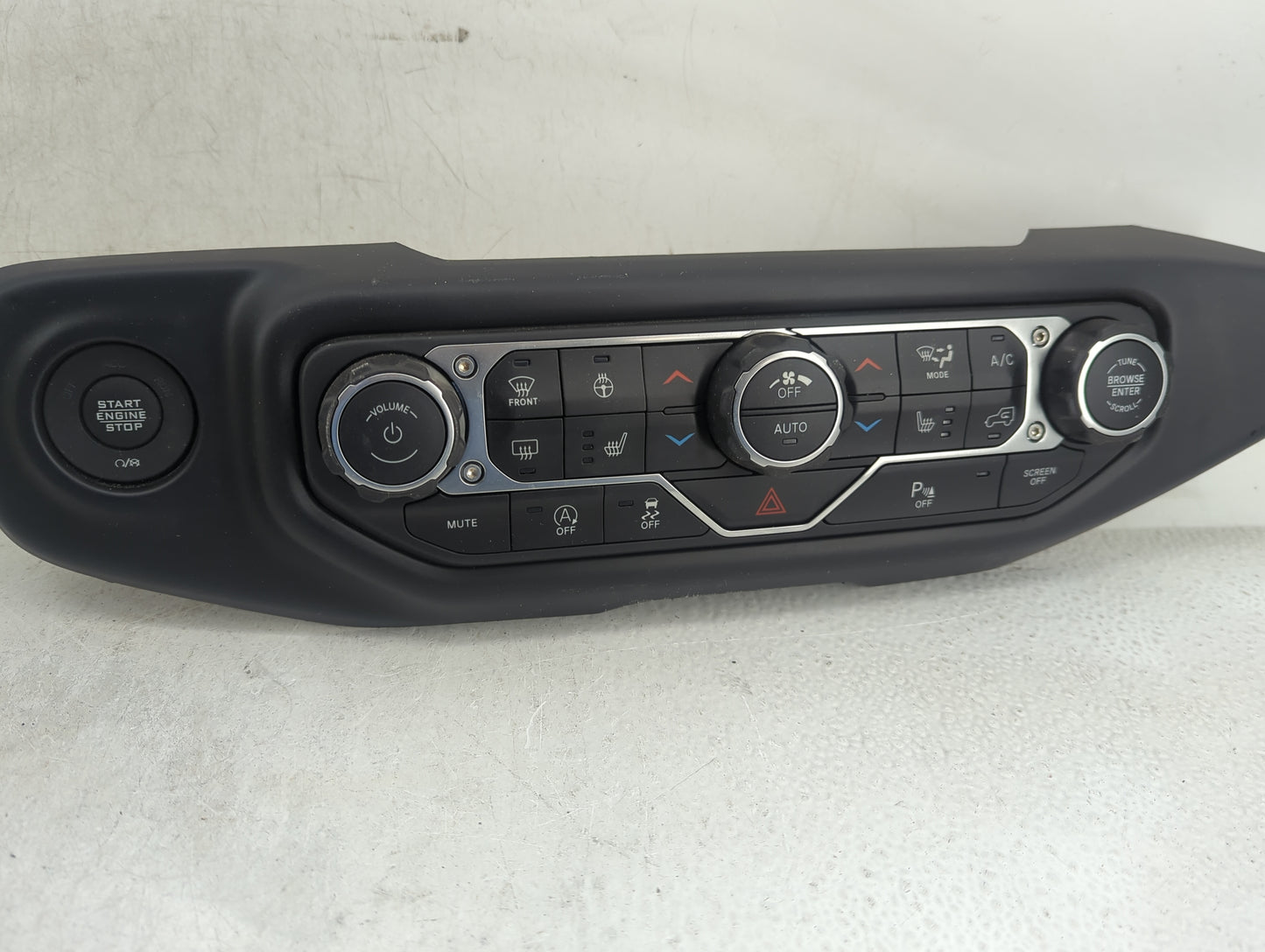 2021 Jeep Gladiator Climate Control Module Temperature AC/Heater Replacement P/N:P7BU49DX9AB Fits Fits 2022 OEM Used Auto Pa