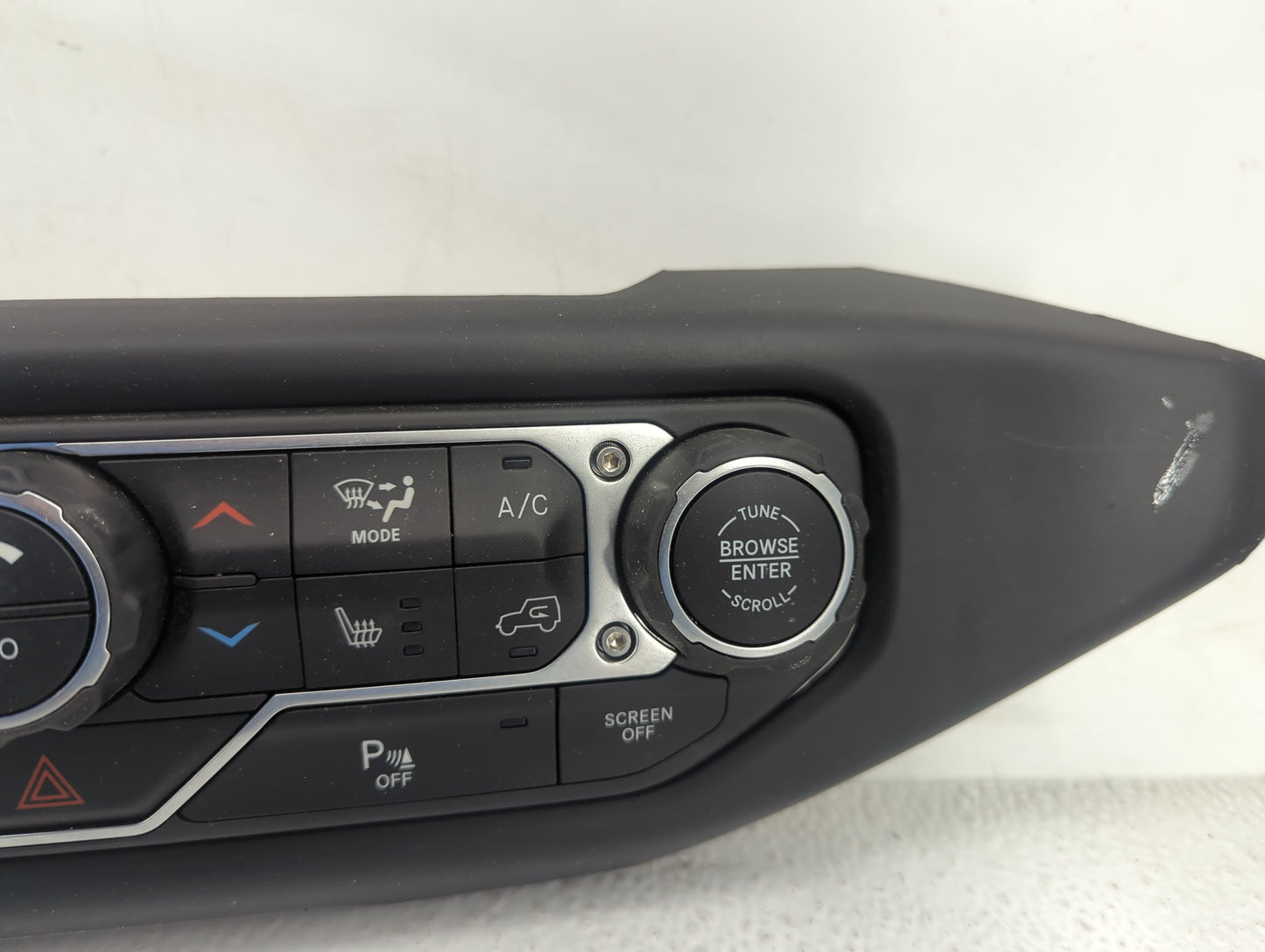 2021 Jeep Gladiator Climate Control Module Temperature AC/Heater Replacement P/N:P7BU49DX9AB Fits Fits 2022 OEM Used Auto Pa