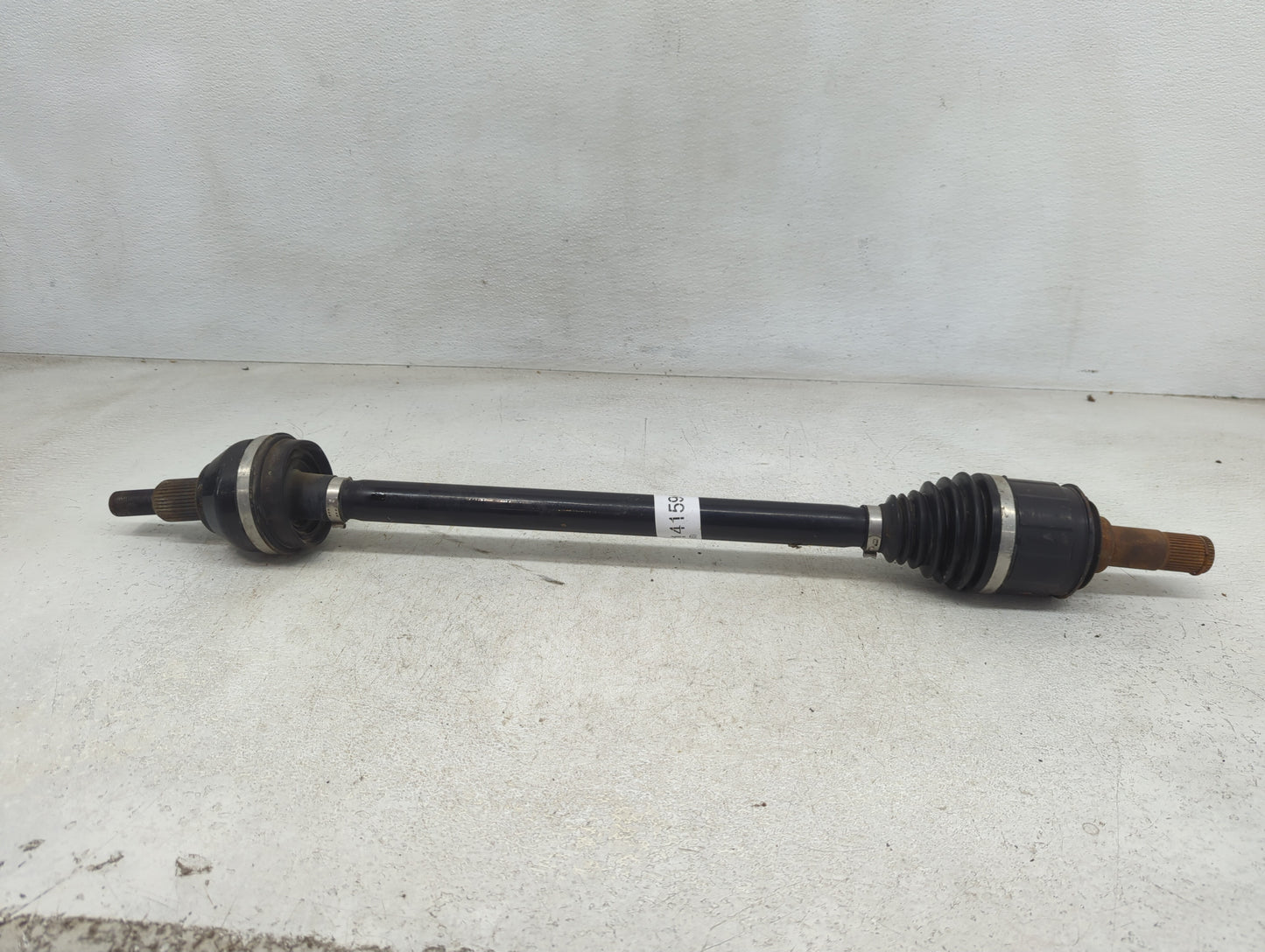 2021-2022 Jeep Grand Cherokee Axle Shaft Rear Passenger Cv C/v - Oemusedautoparts1.com