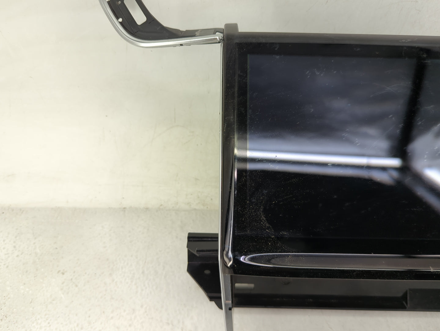 2021-2022 Jeep Grand Cherokee Information Display Screen - Oemusedautoparts1.com