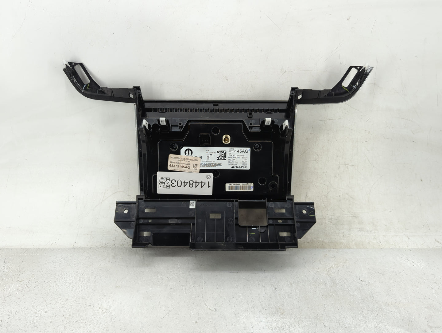 2021-2022 Jeep Grand Cherokee Information Display Screen - Oemusedautoparts1.com