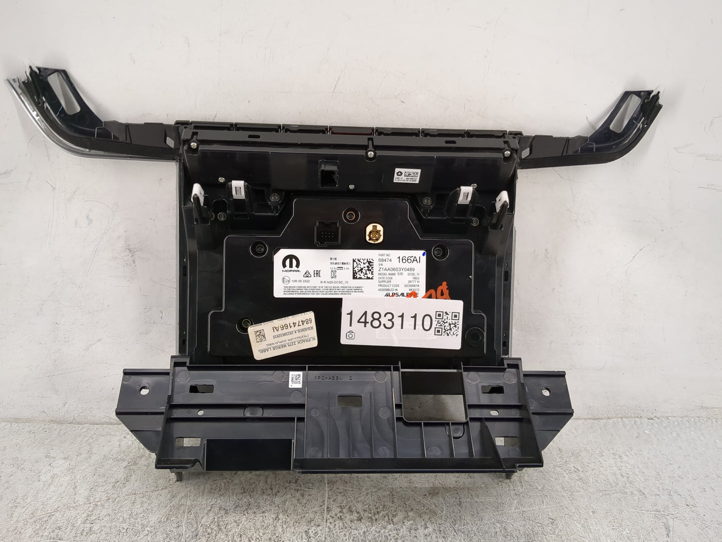 2021-2022 Jeep Grand Cherokee Information Display Screen 1483110 - Oemusedautoparts1.com