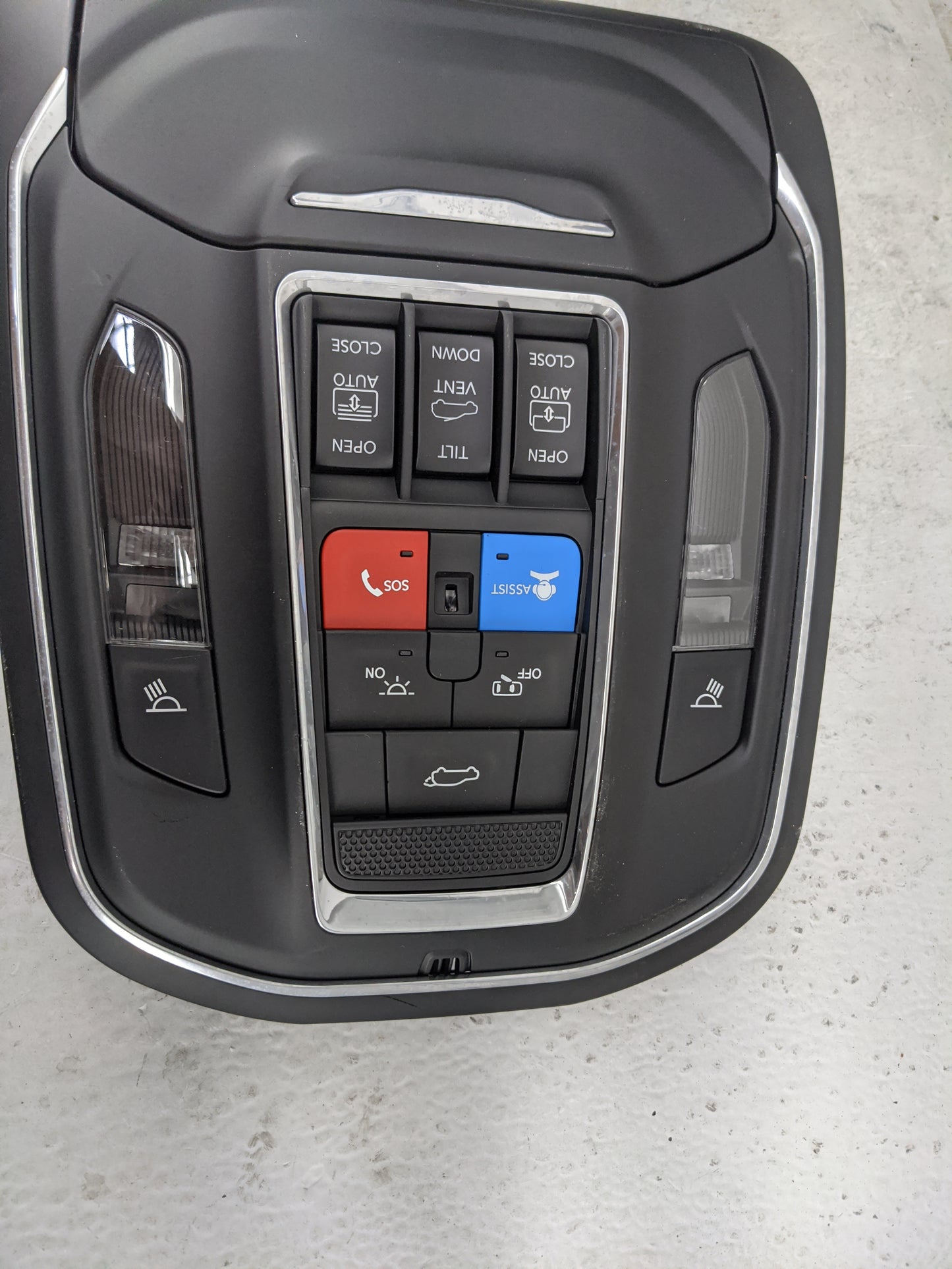 2021-2022 Jeep Grand Cherokee Overhead Console W/rear Climate Control 1483338 - Oemusedautoparts1.com