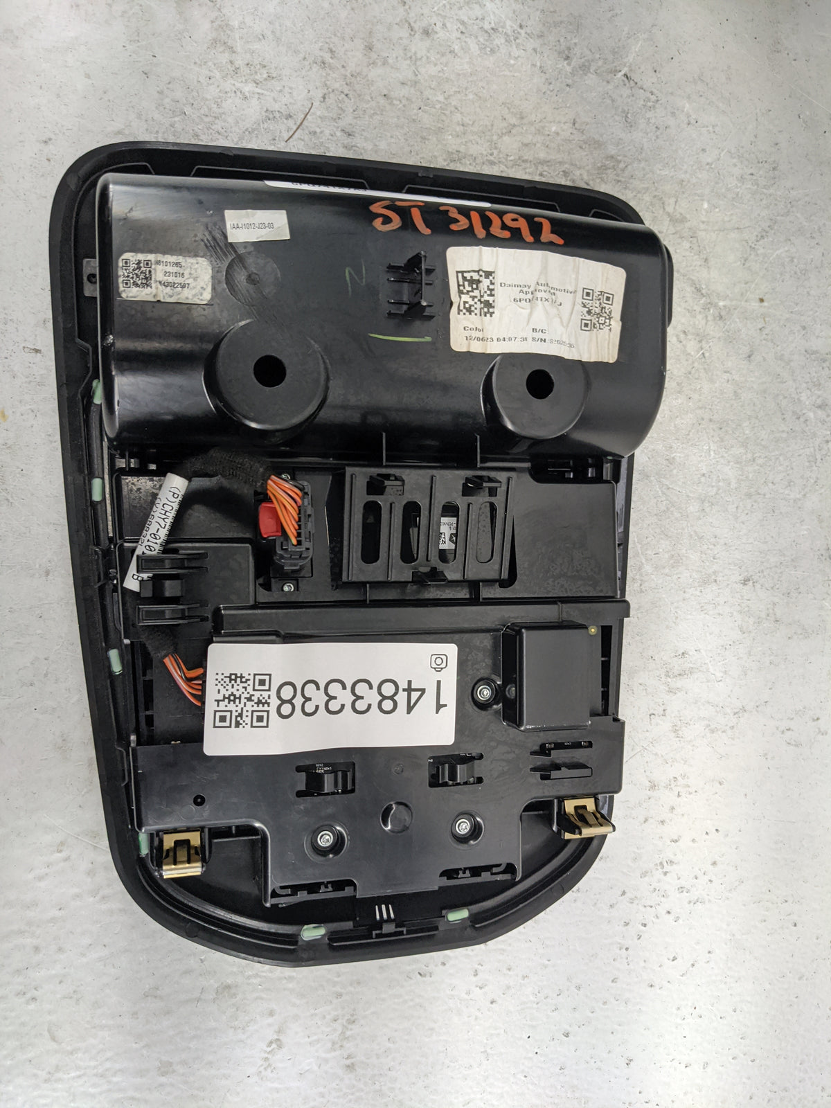 2021-2022 Jeep Grand Cherokee Overhead Console W/rear Climate Control 1483338 - Oemusedautoparts1.com