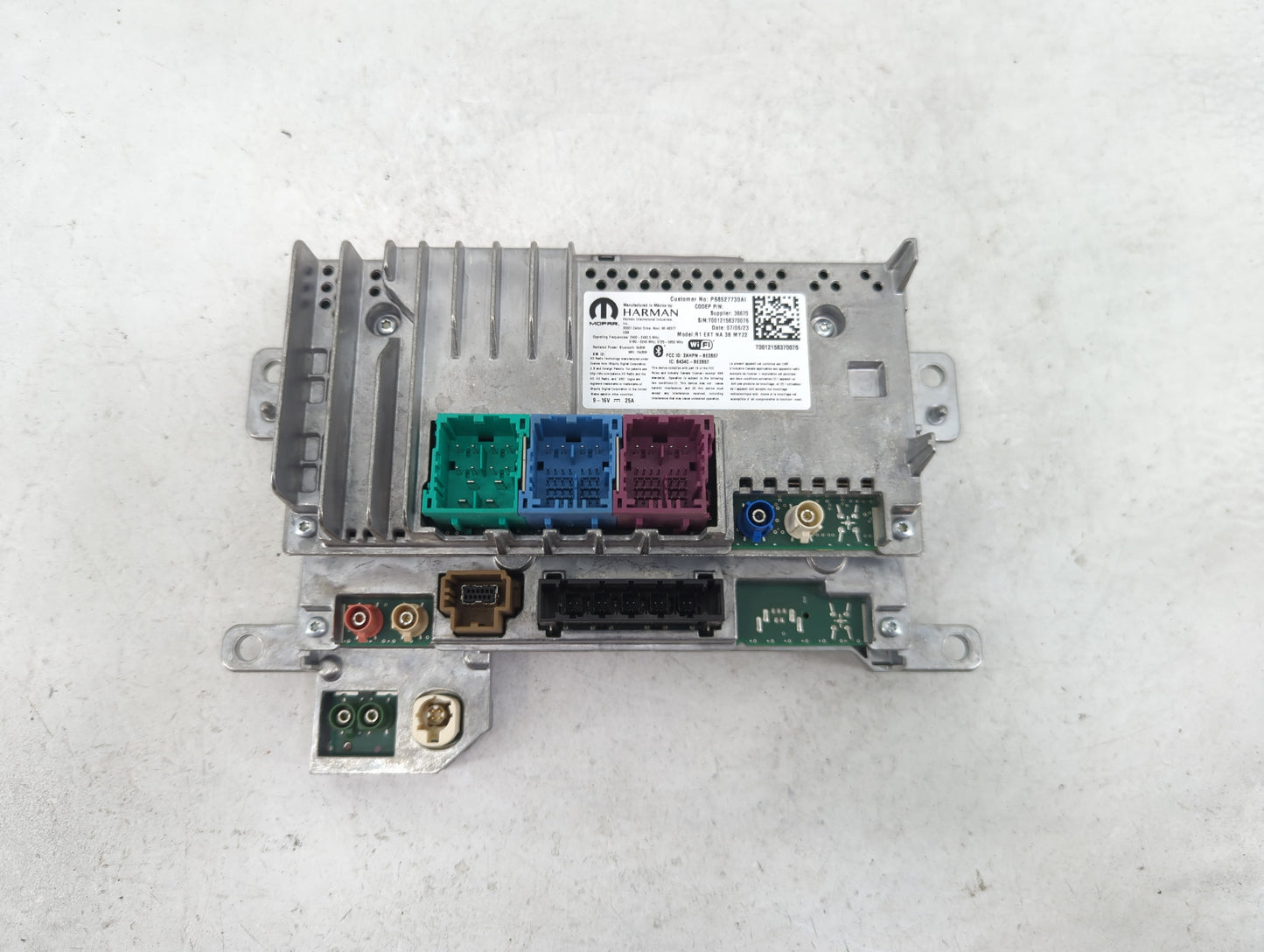 2024 Jeep Wagoneer Radio AM FM Cd Player Receiver Replacement P/N:P68527730AI Fits OEM Used Auto Parts - Oemusedautoparts1.c