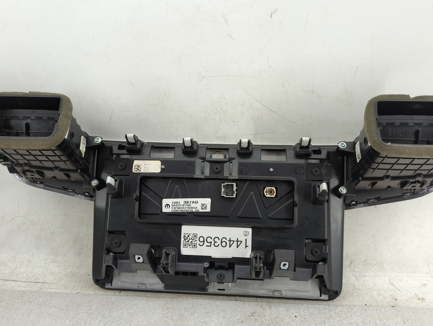 2024 Jeep Wagoneer Information Display Screen - Oemusedautoparts1.com