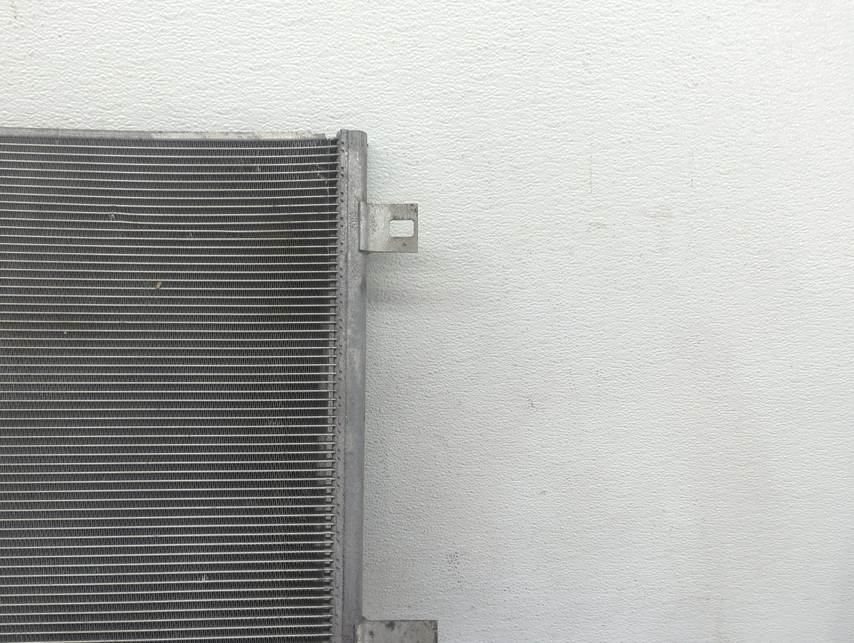 2024 Jeep Wagoneer Turbo Intercooler - Oemusedautoparts1.com