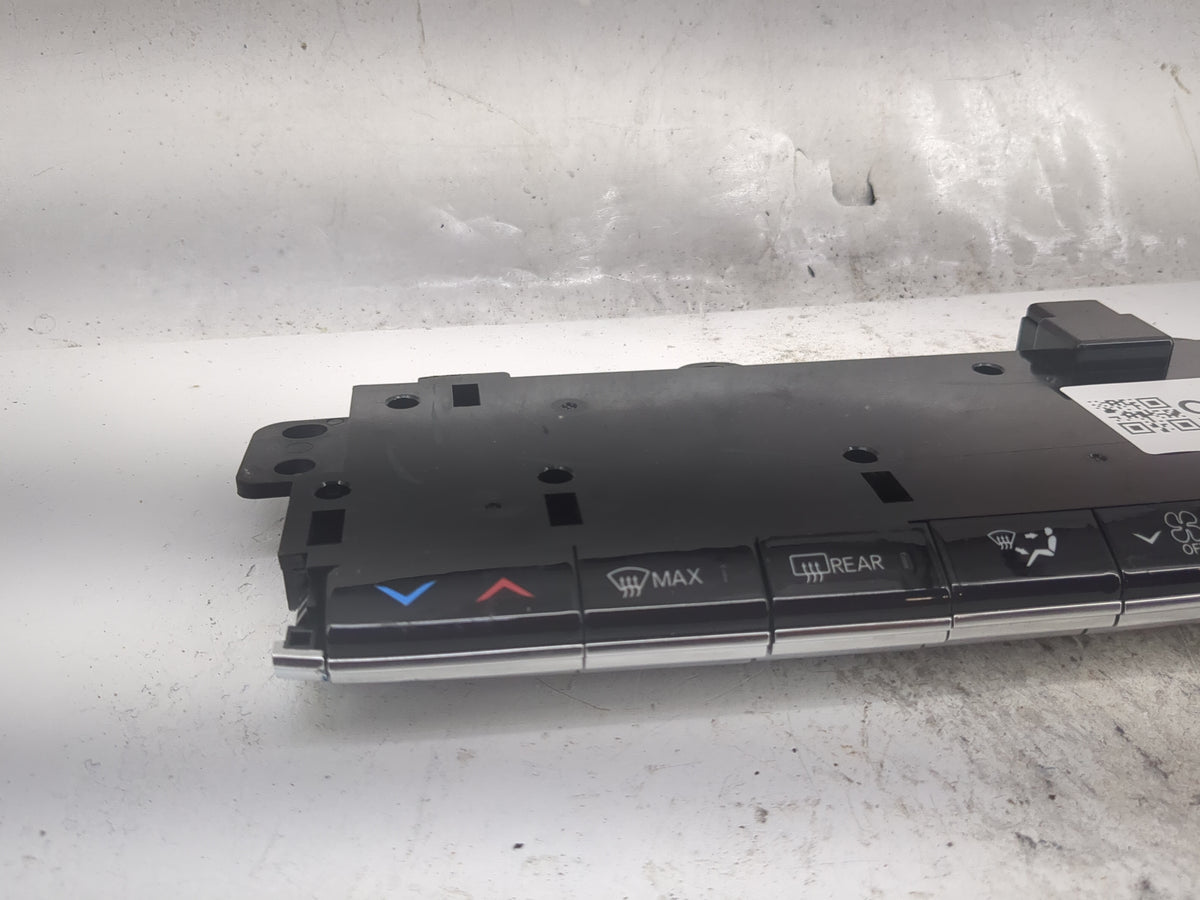 2024 Jeep Wagoneer Climate Control Module Temperature AC/Heater Replacement P/N:P68423823AH TKDKA264300022 Fits Fits 2022 OE