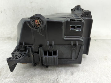2024 Kia Carnival Fusebox Fuse Box Panel Relay Module P/N:91210-R0580 N624P11B, 39160-37110, 18980-09450, 18980-09400 Fits O