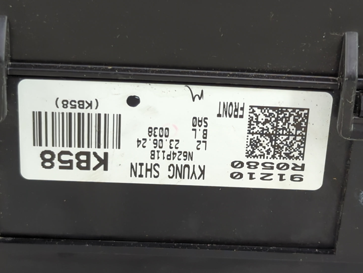 2024 Kia Carnival Fusebox Fuse Box Panel Relay Module P/N:91210-R0580 N624P11B, 39160-37110, 18980-09450, 18980-09400 Fits O