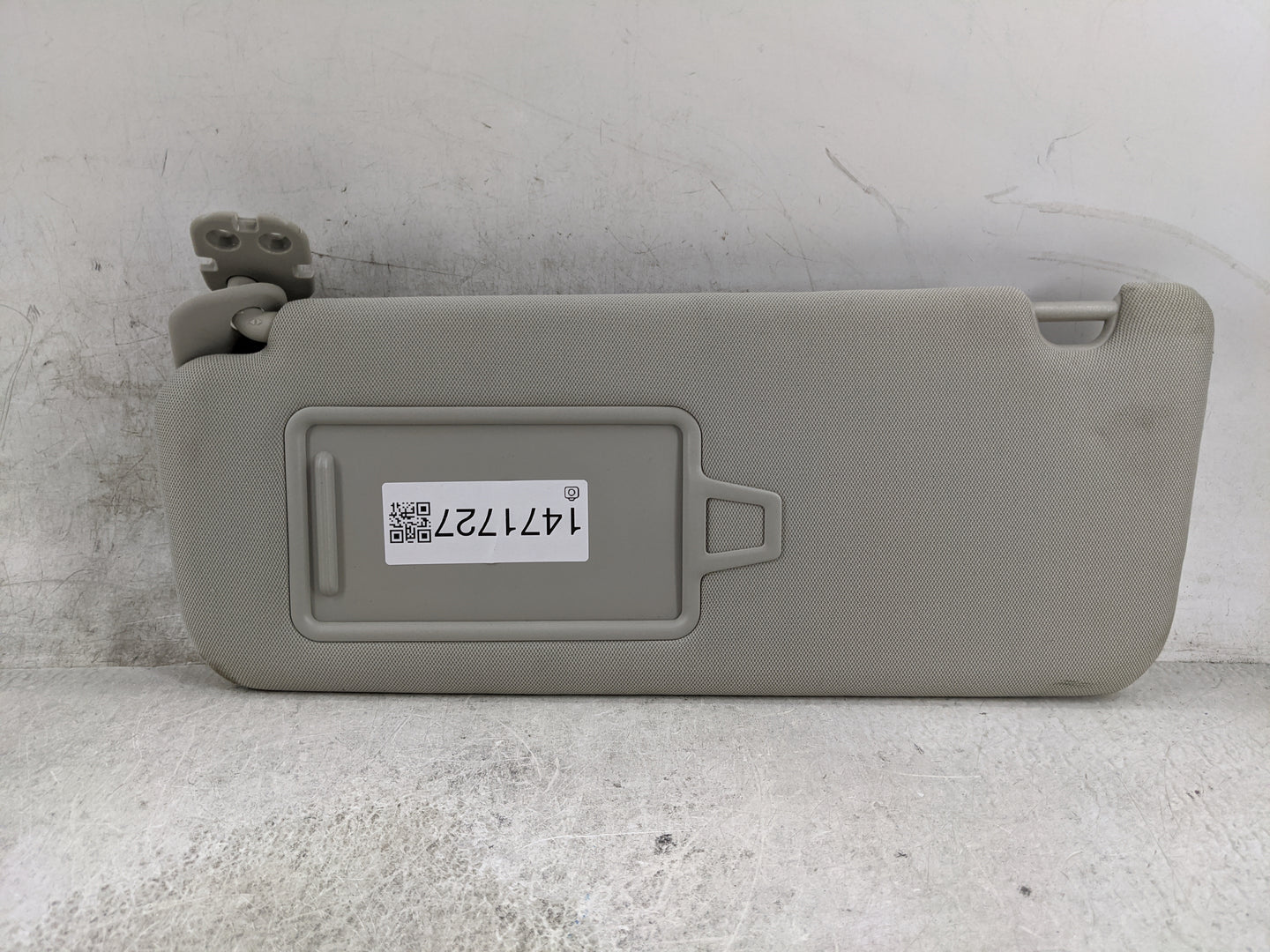 2024 Kia Carnival Sun Visor Shade Replacement Driver Left Mirror Fits OEM Used Auto Parts - Oemusedautoparts1.com