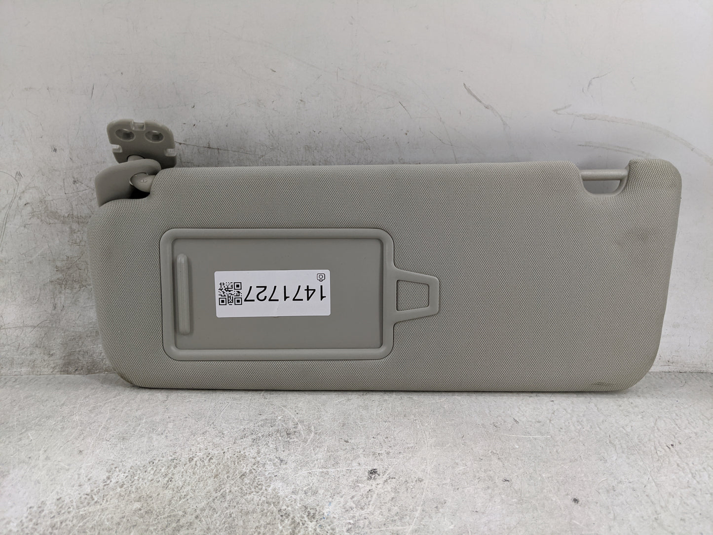 2024 Kia Carnival Sun Visor Shade Replacement Driver Left Mirror Fits OEM Used Auto Parts - Oemusedautoparts1.com