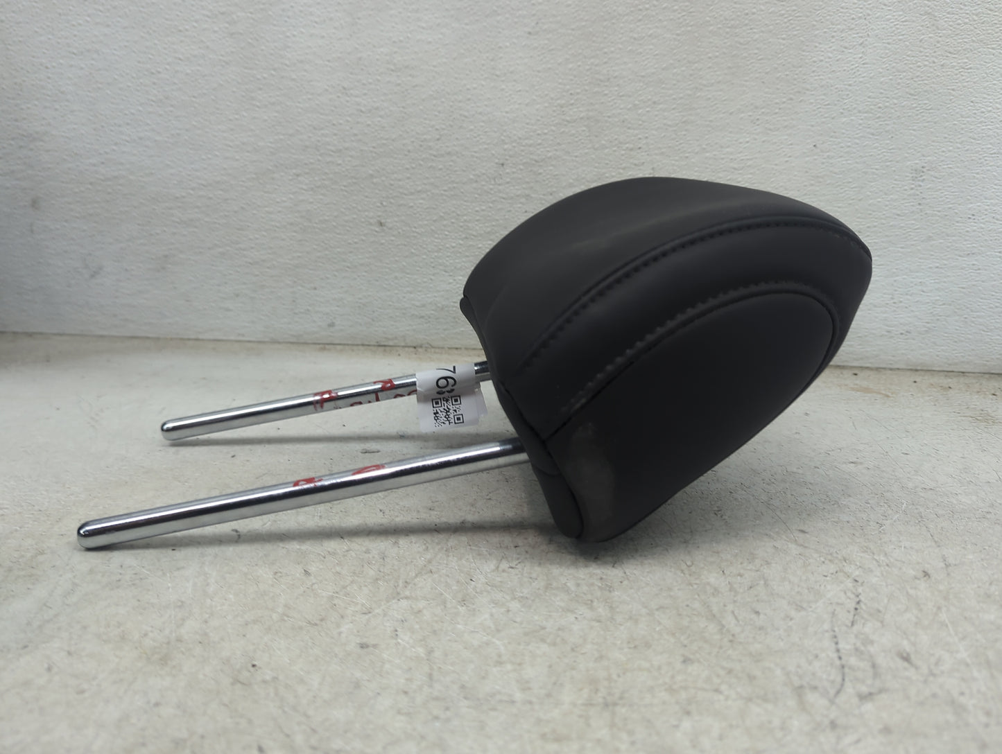 2024 Kia Carnival Headrest Head Rest Front Driver Passenger Seat Fits OEM Used Auto Parts - Oemusedautoparts1.com