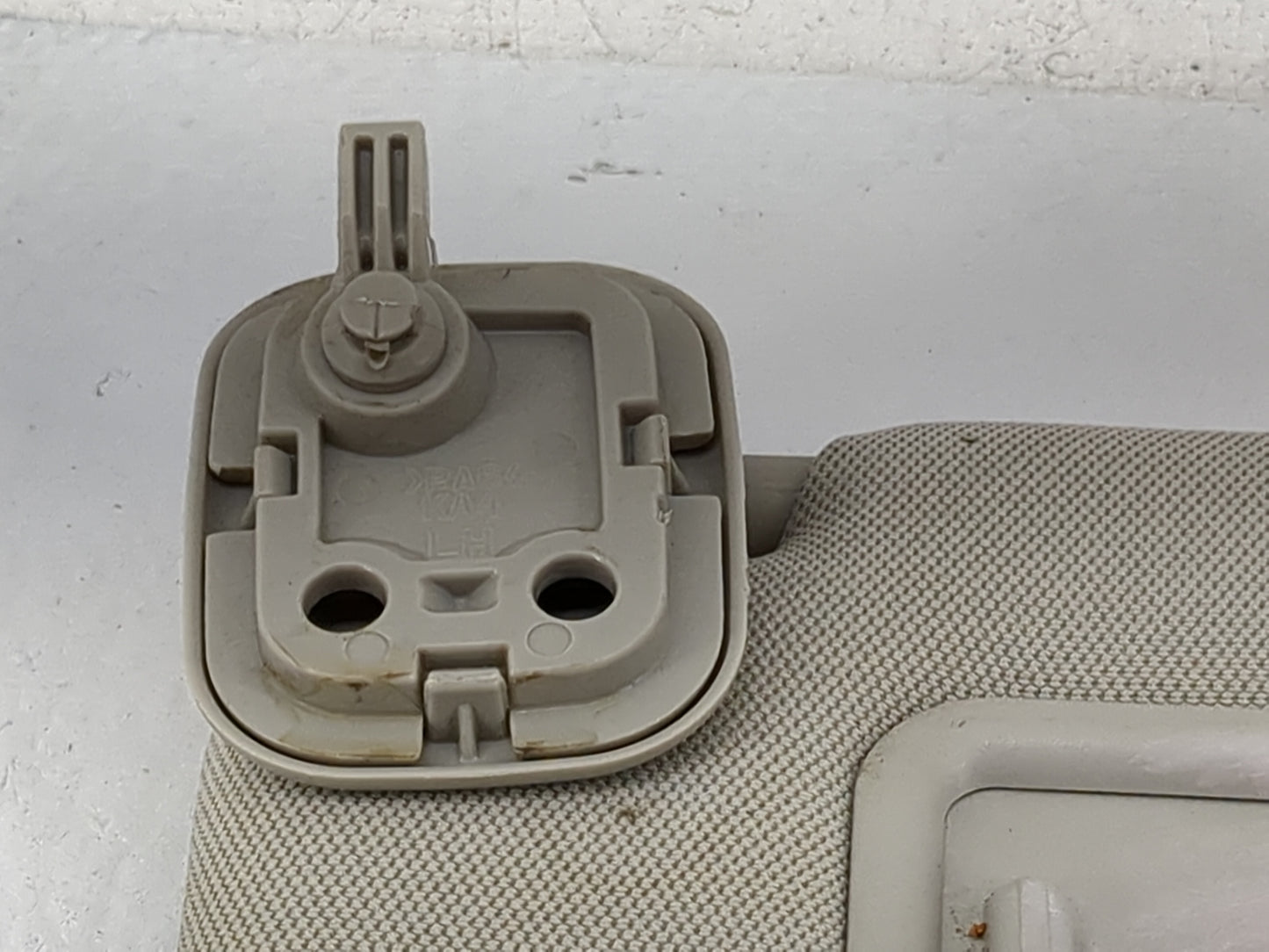 2024 Kia Carnival Sun Visor Shade Replacement Driver Left Mirror Fits OEM Used Auto Parts - Oemusedautoparts1.com
